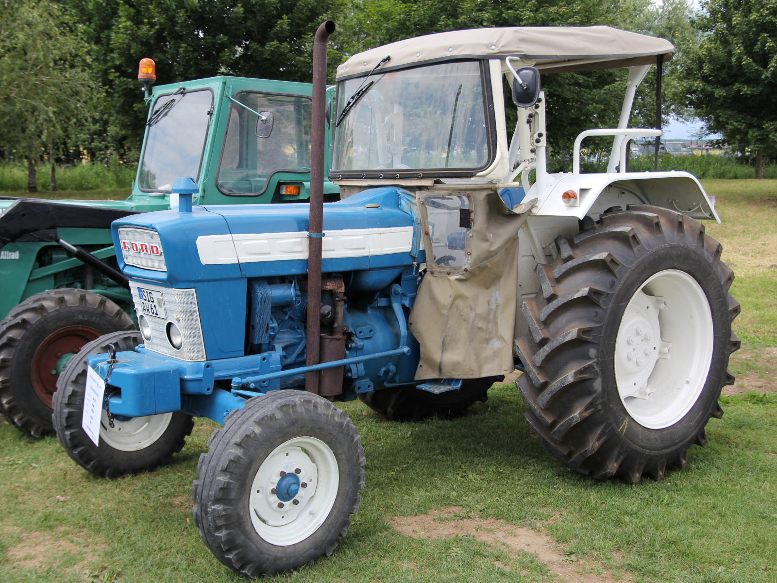 Ford 4000