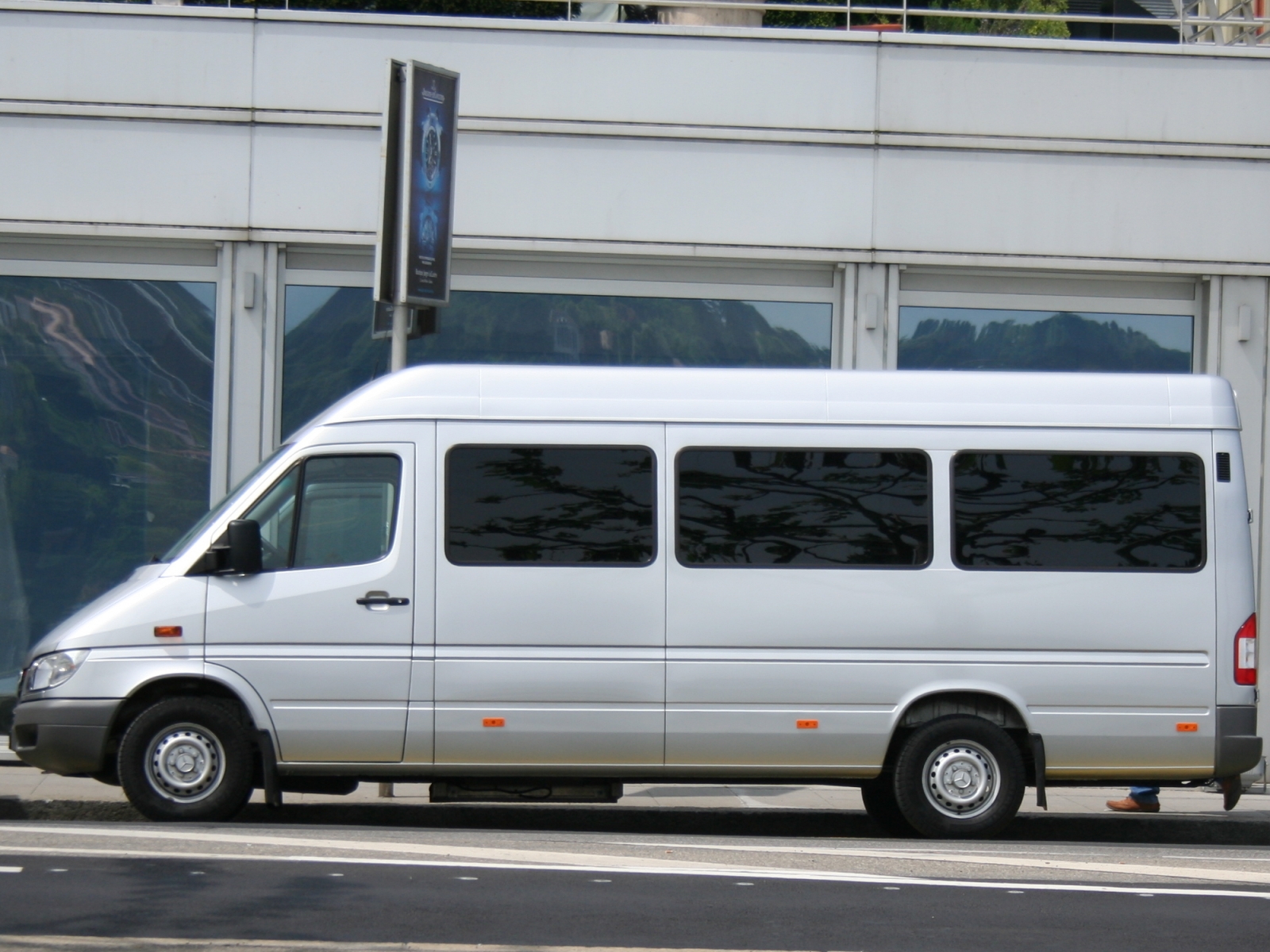 Mercedes Benz Sprinter