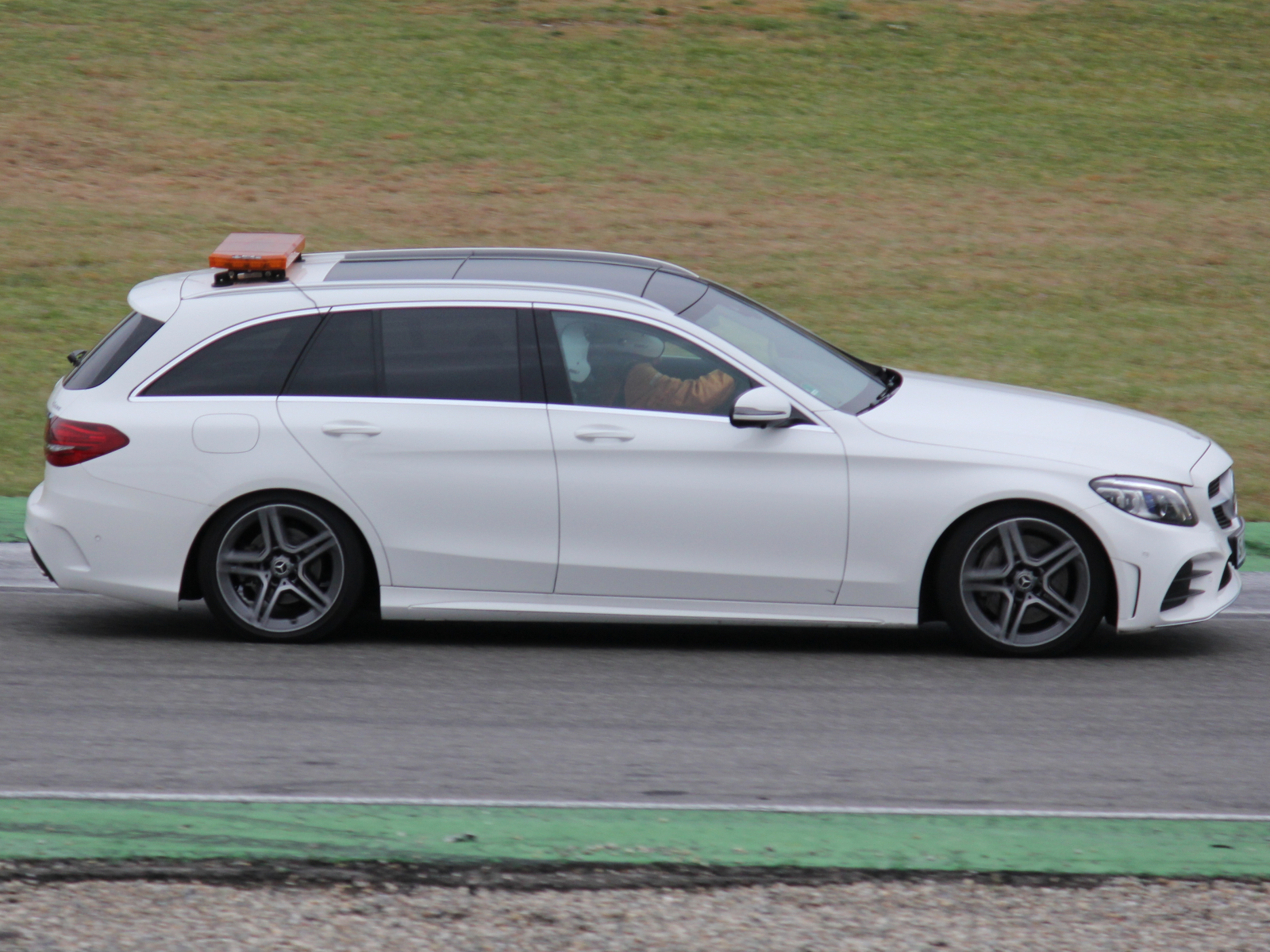 Mercedes Benz C-Klasse S 205 T-Modell 4-Matic Safety Car