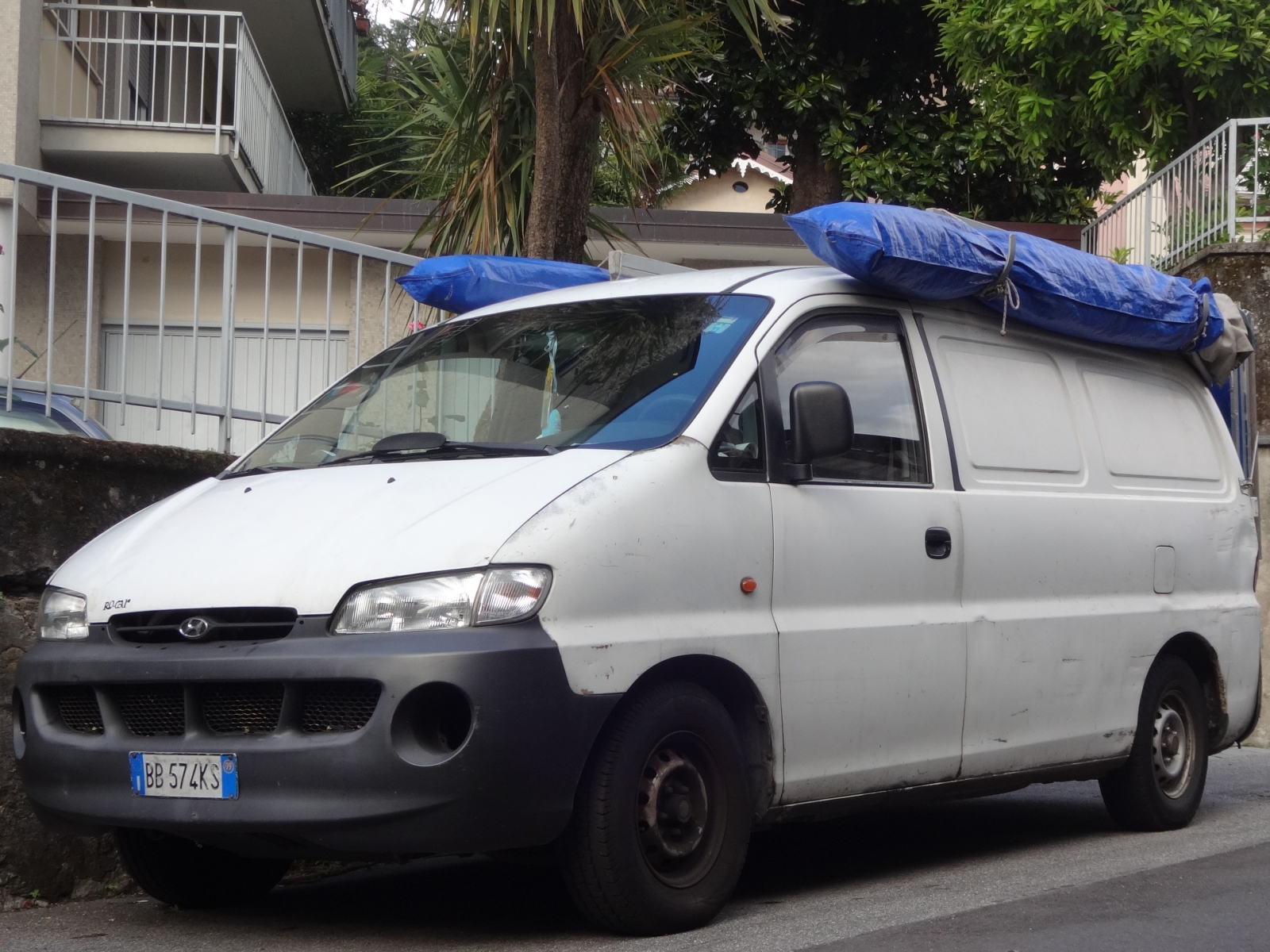 Hyundai H1