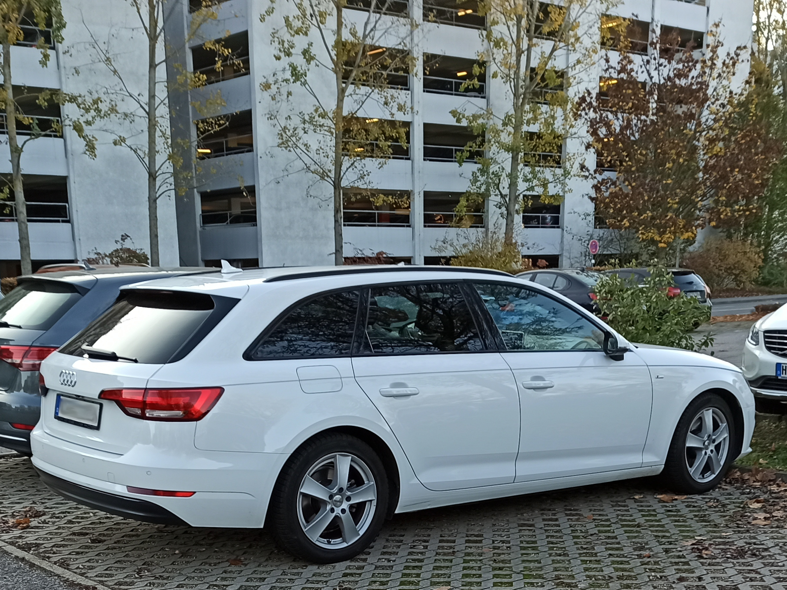 Audi A4 B9 Avant