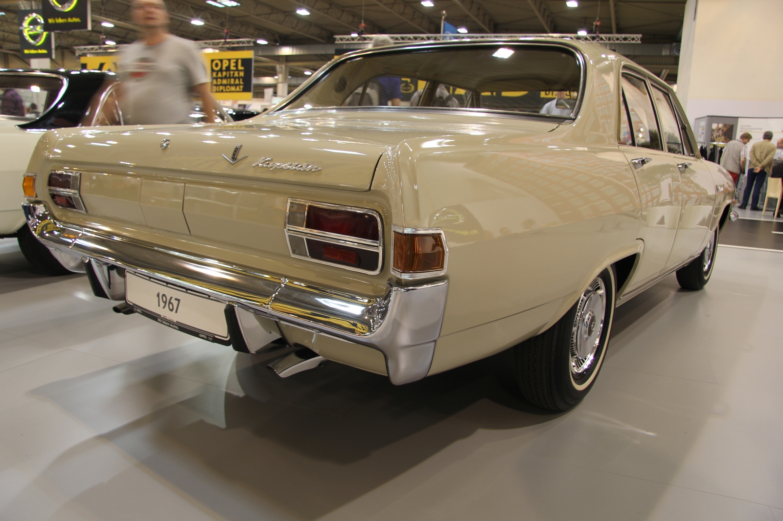 Opel Kapitaen A V8