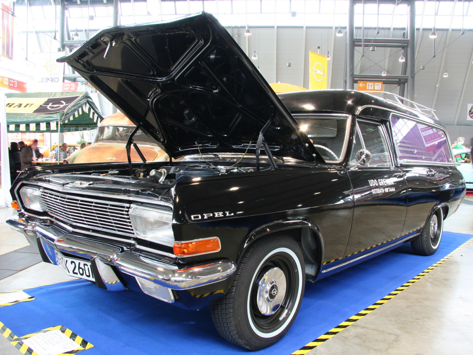 Opel Rekord B Leichenwagen