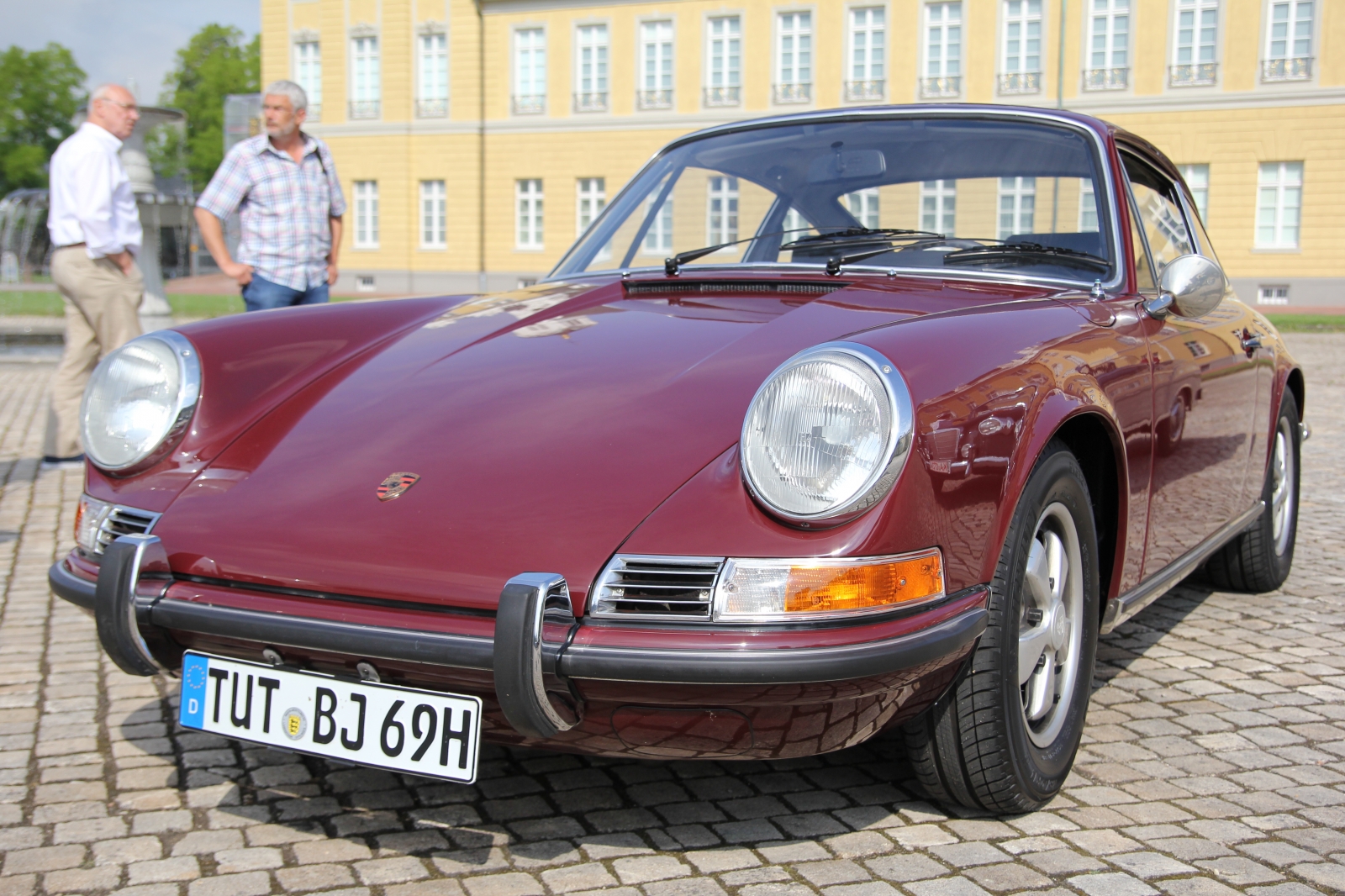 Porsche 911 E