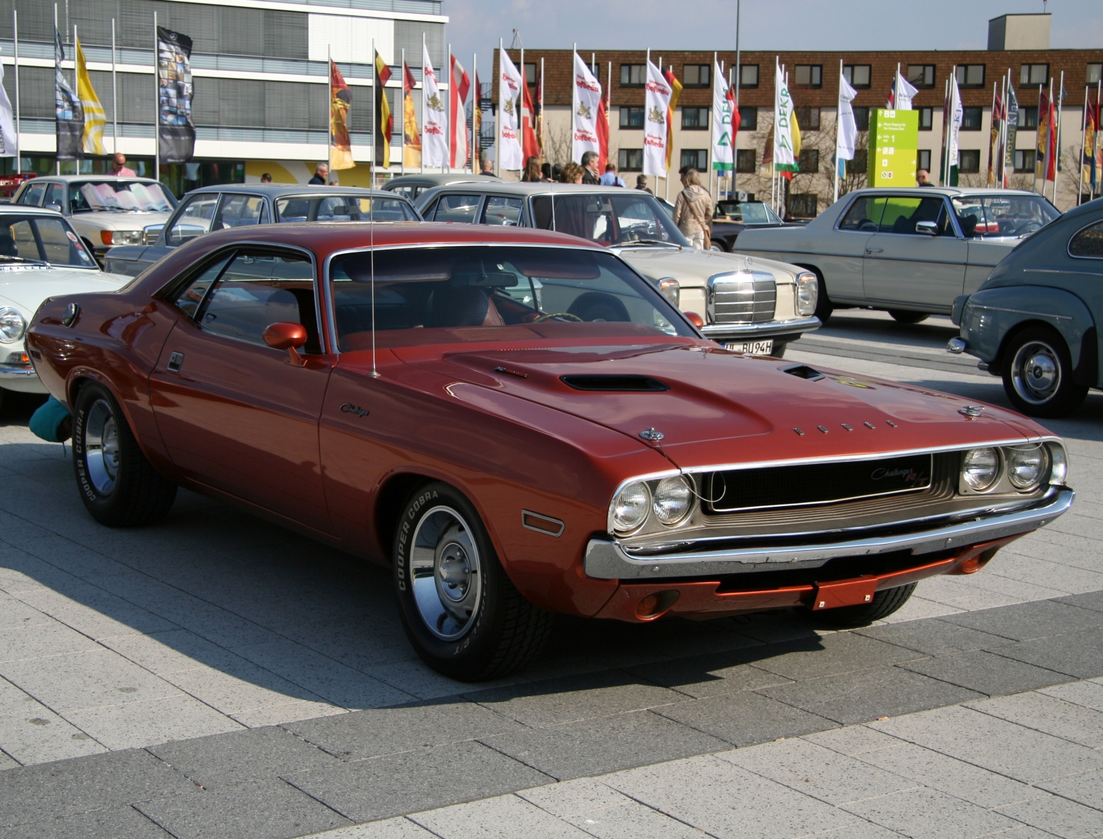 Dodge Challenger