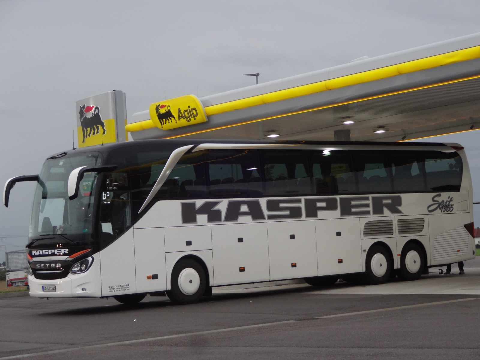 Kaessbohrer-Setra S 516 HDH