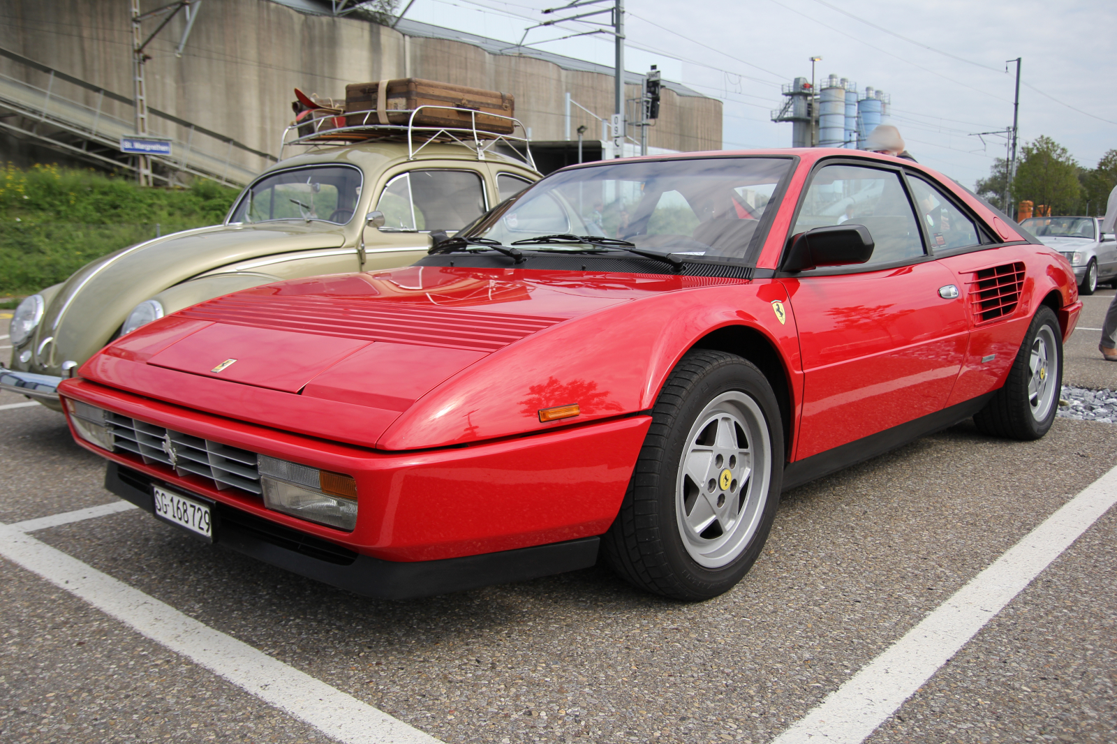 Ferrari Mondial
