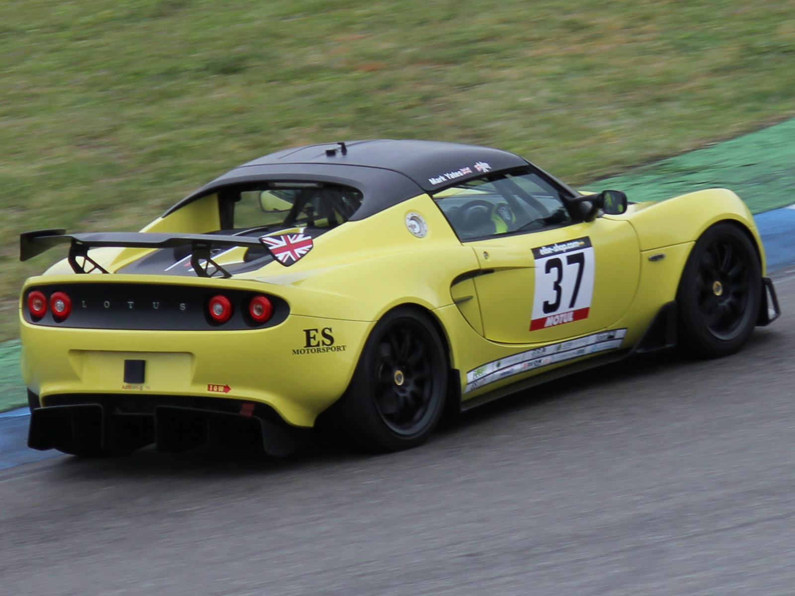 Lotus Elise Cup R