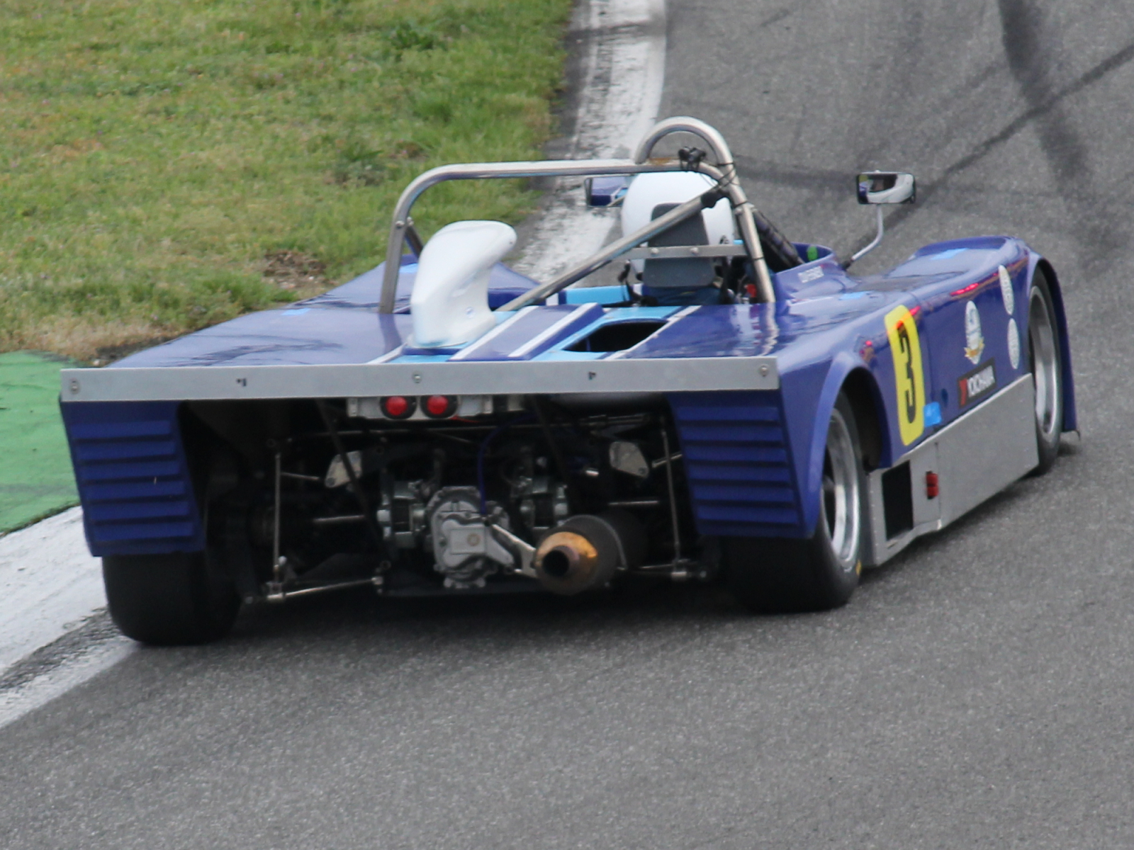 Lola T 492