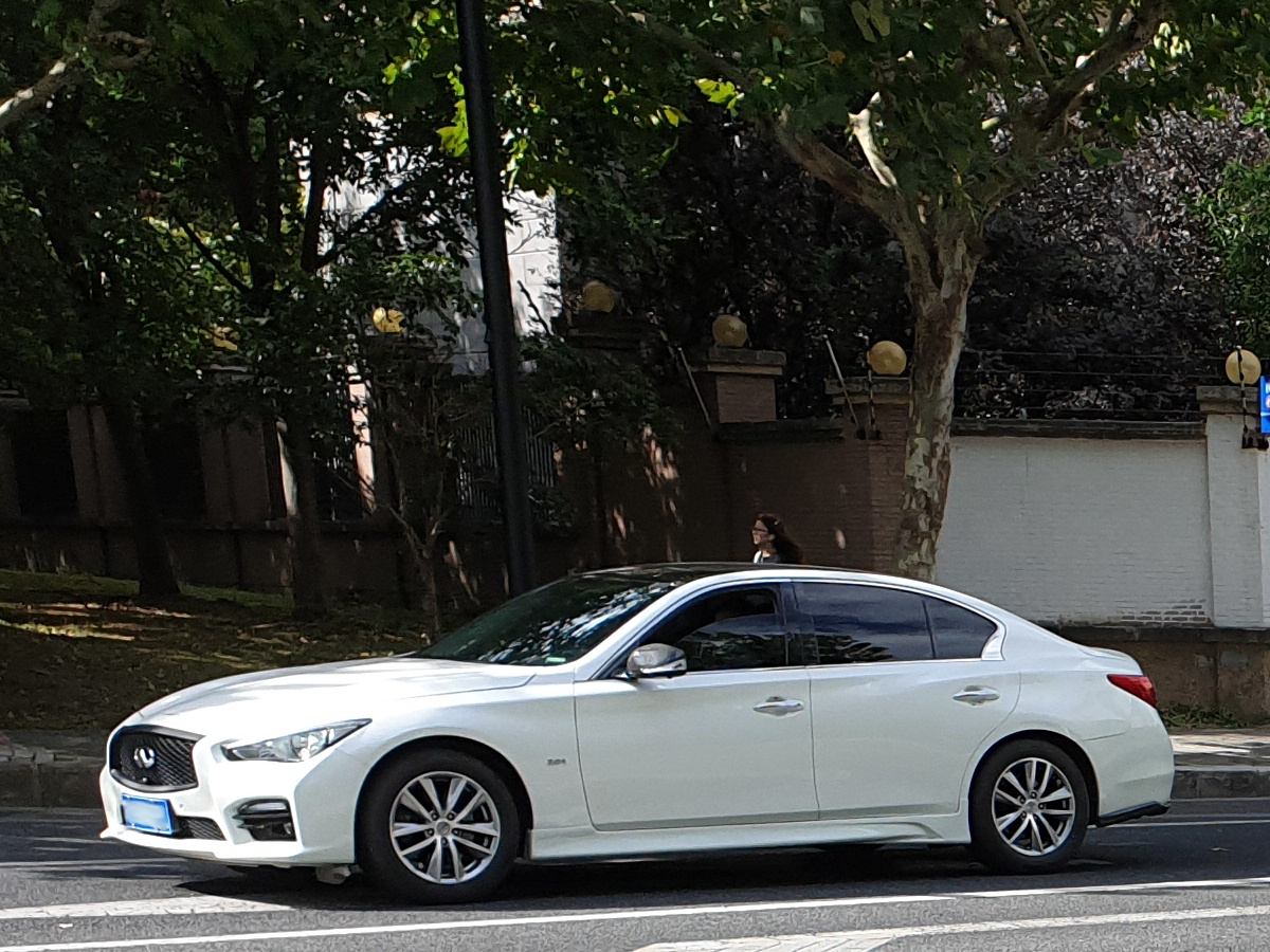 Infiniti