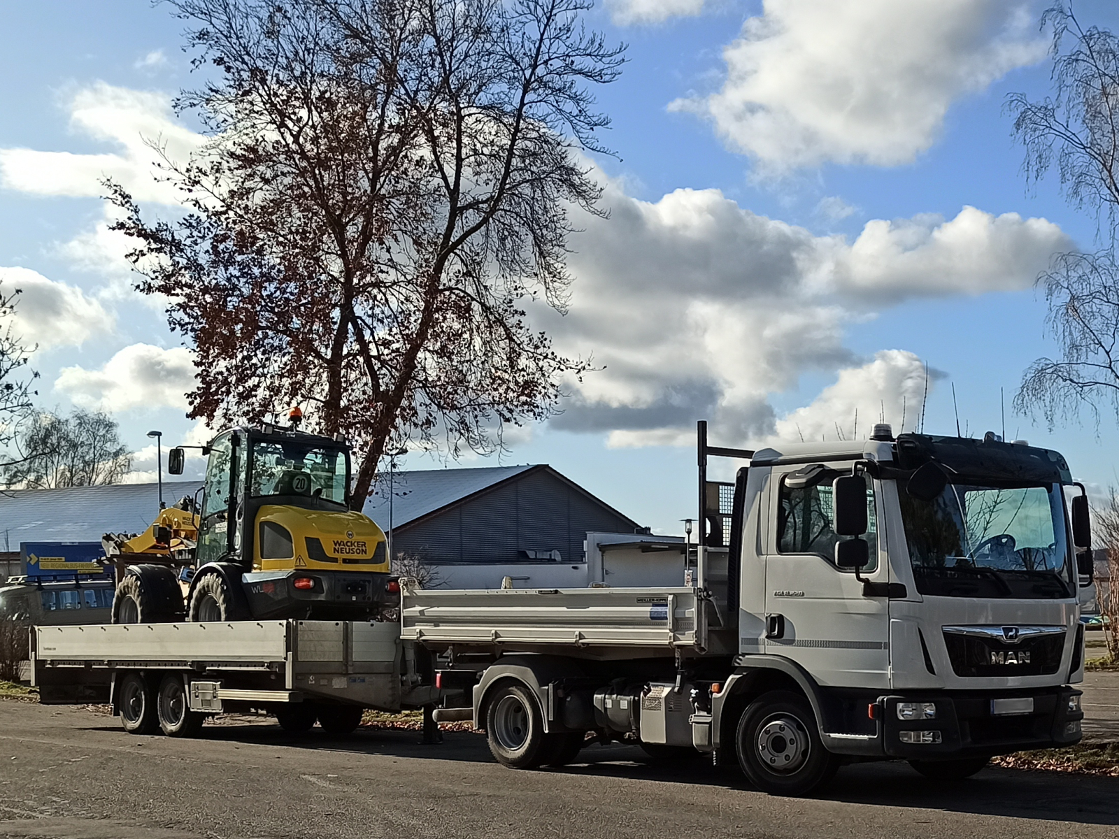 MAN TGL 8.220
