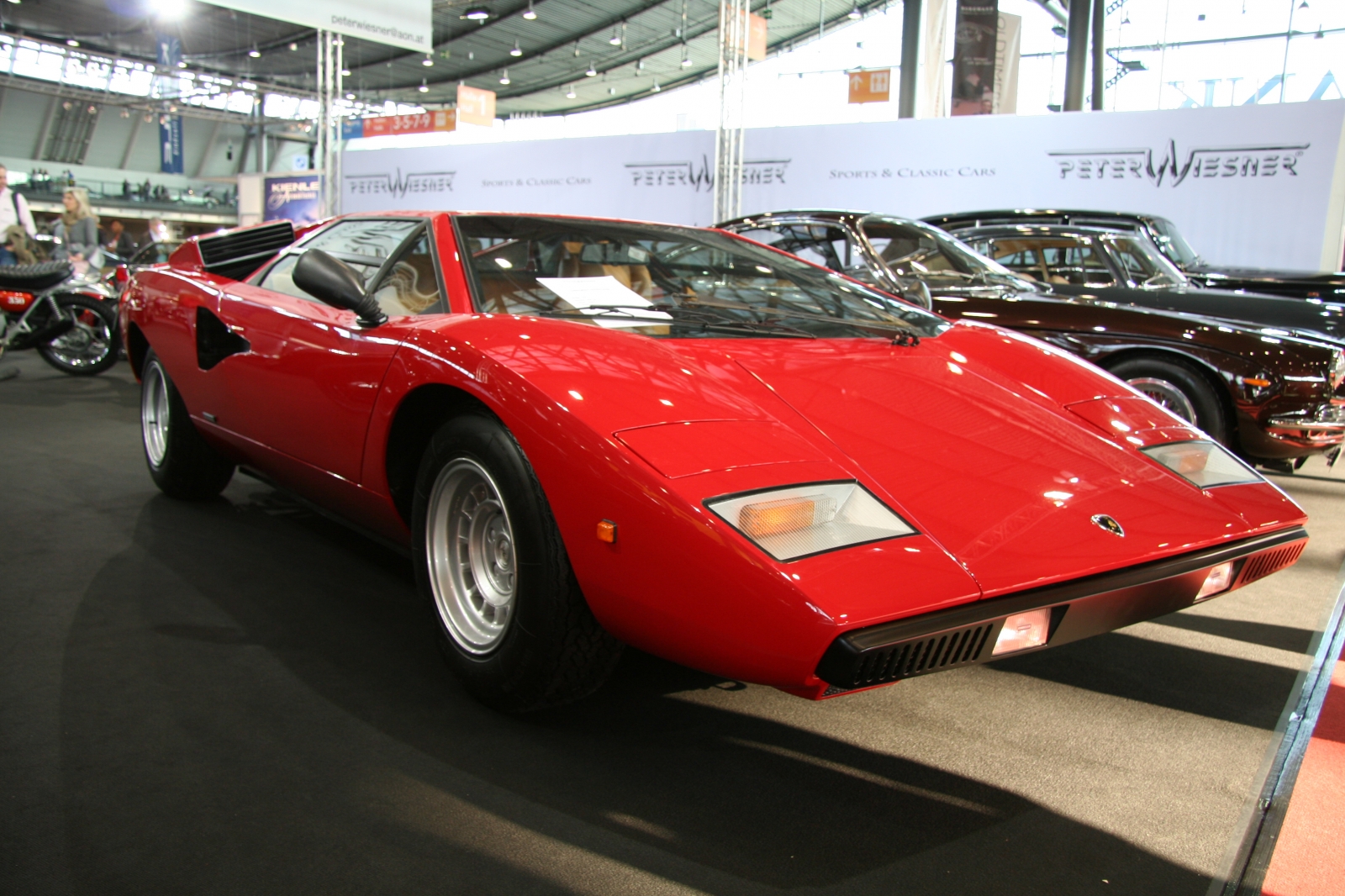 Lamborghini Countach LP400