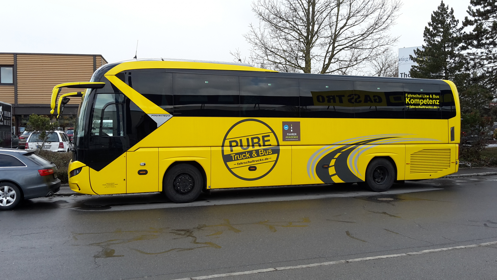 Neoplan Tourliner