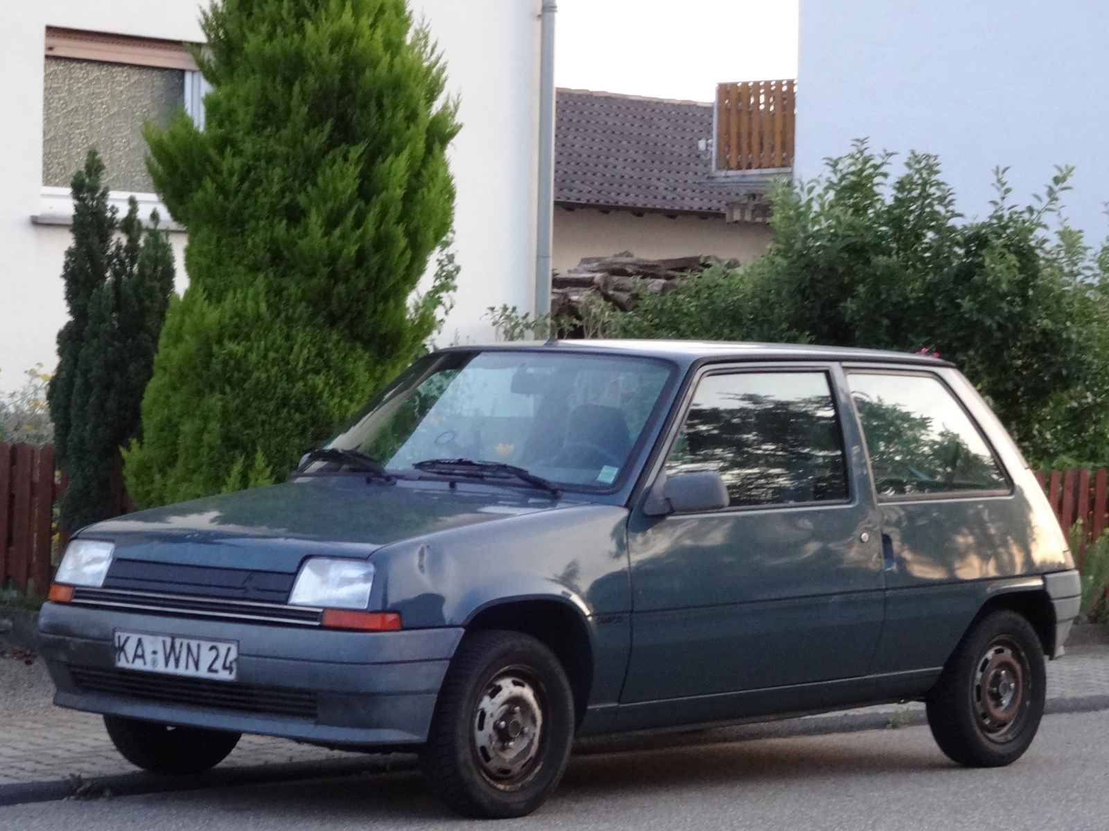 Renault 5