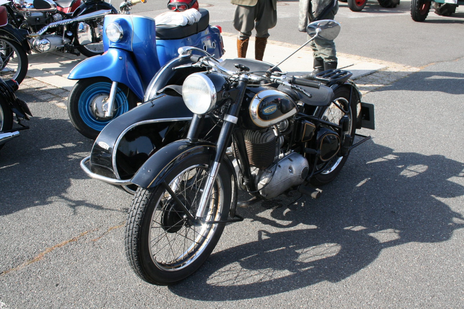 Triumph Gespann