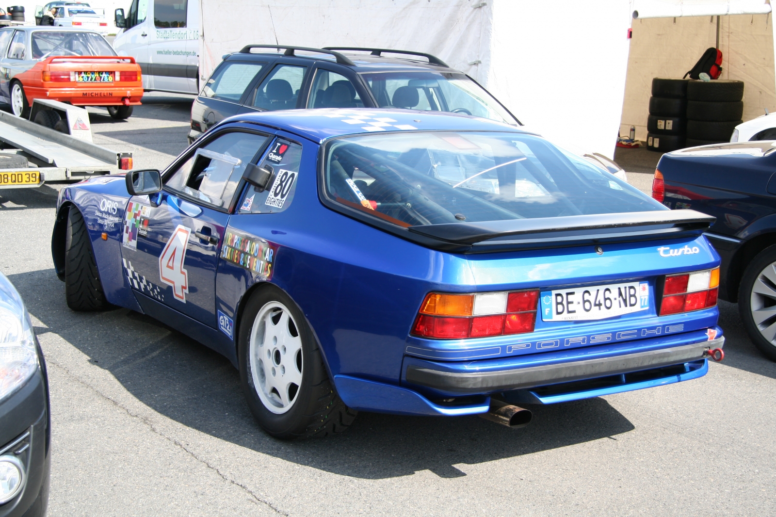 Porsche 944