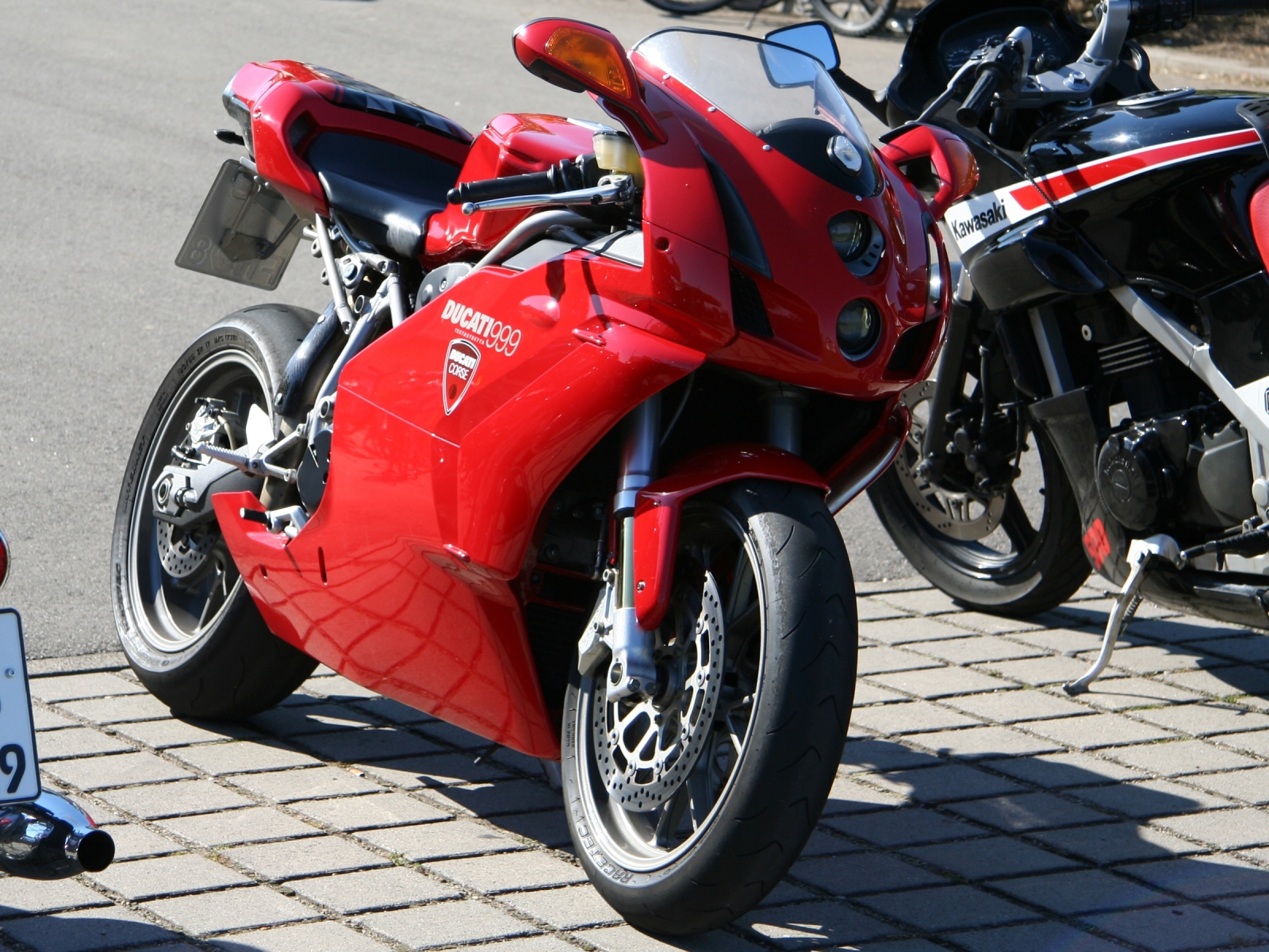 Ducati 999