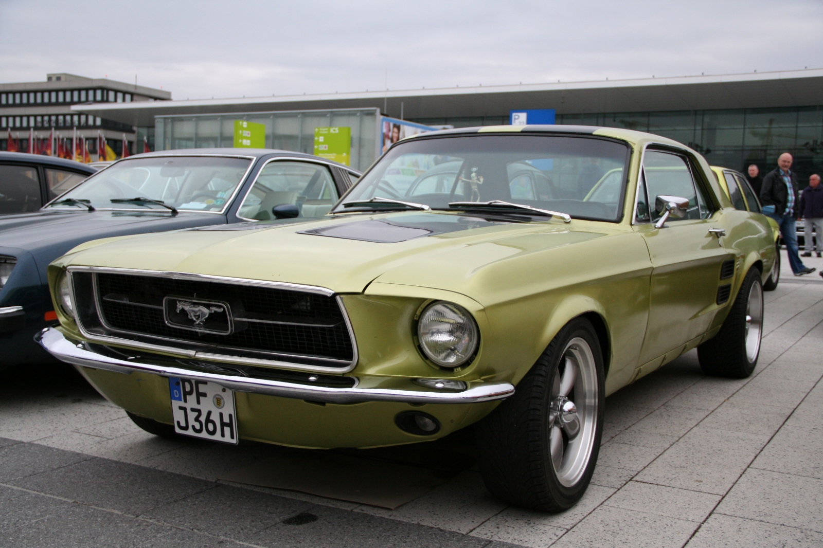 Ford Mustang