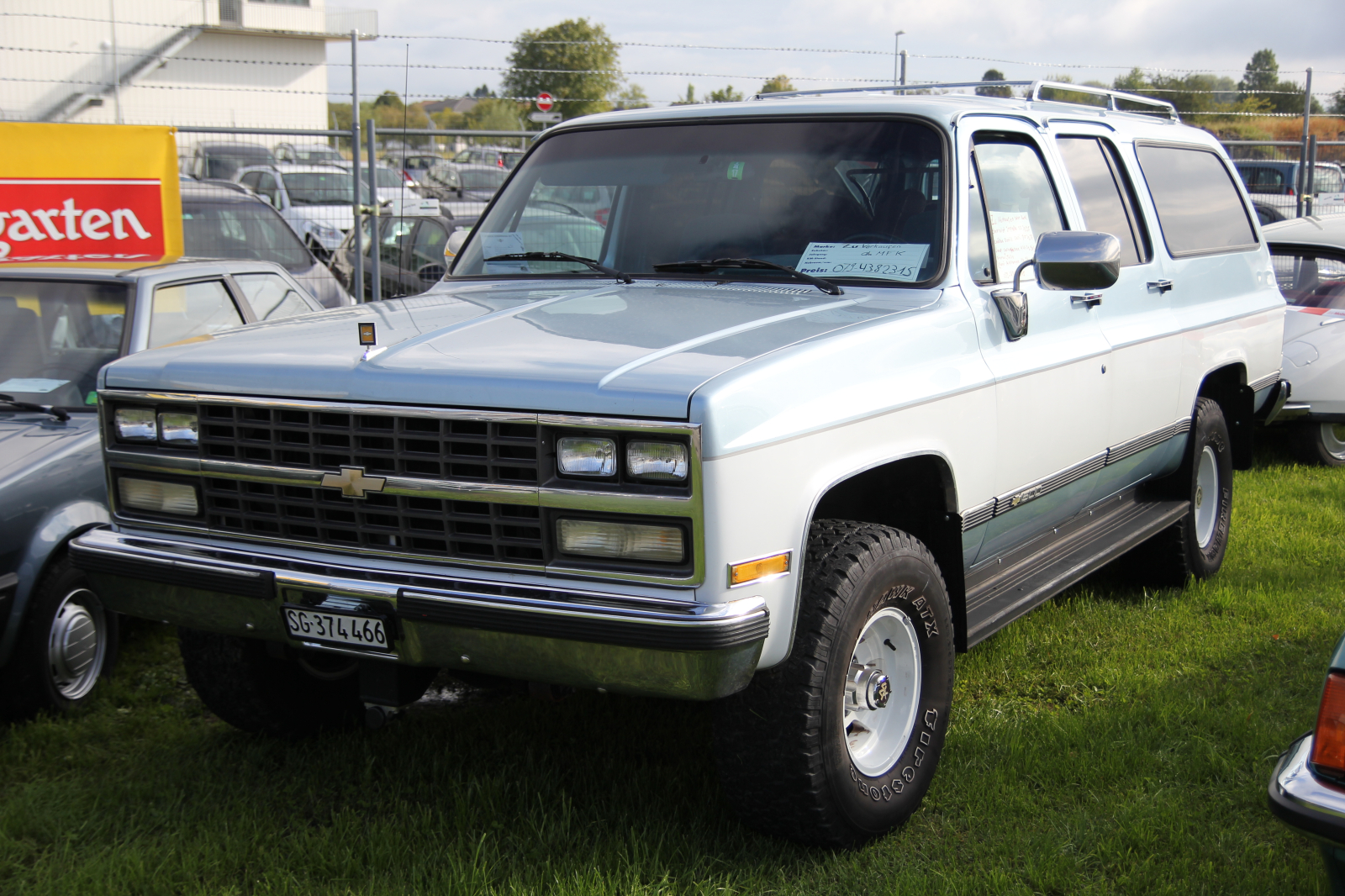 Chevrolet Suburban 1500