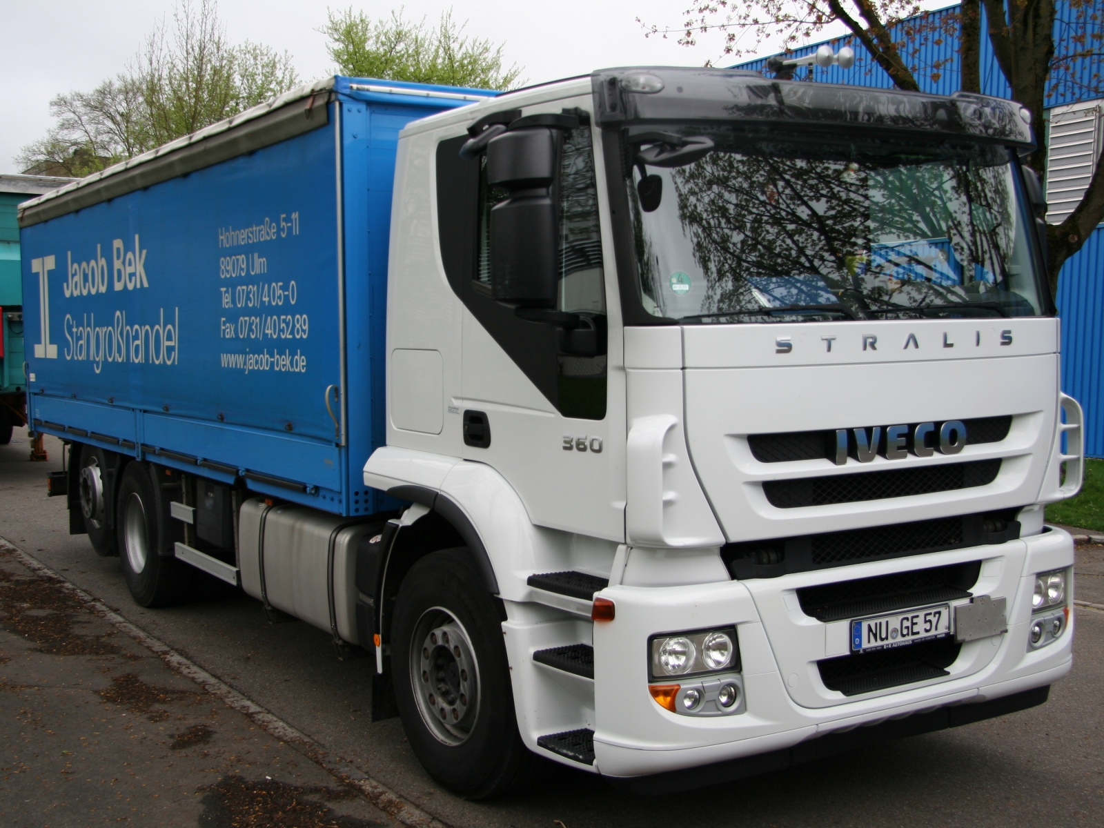 Iveco Stralis 360