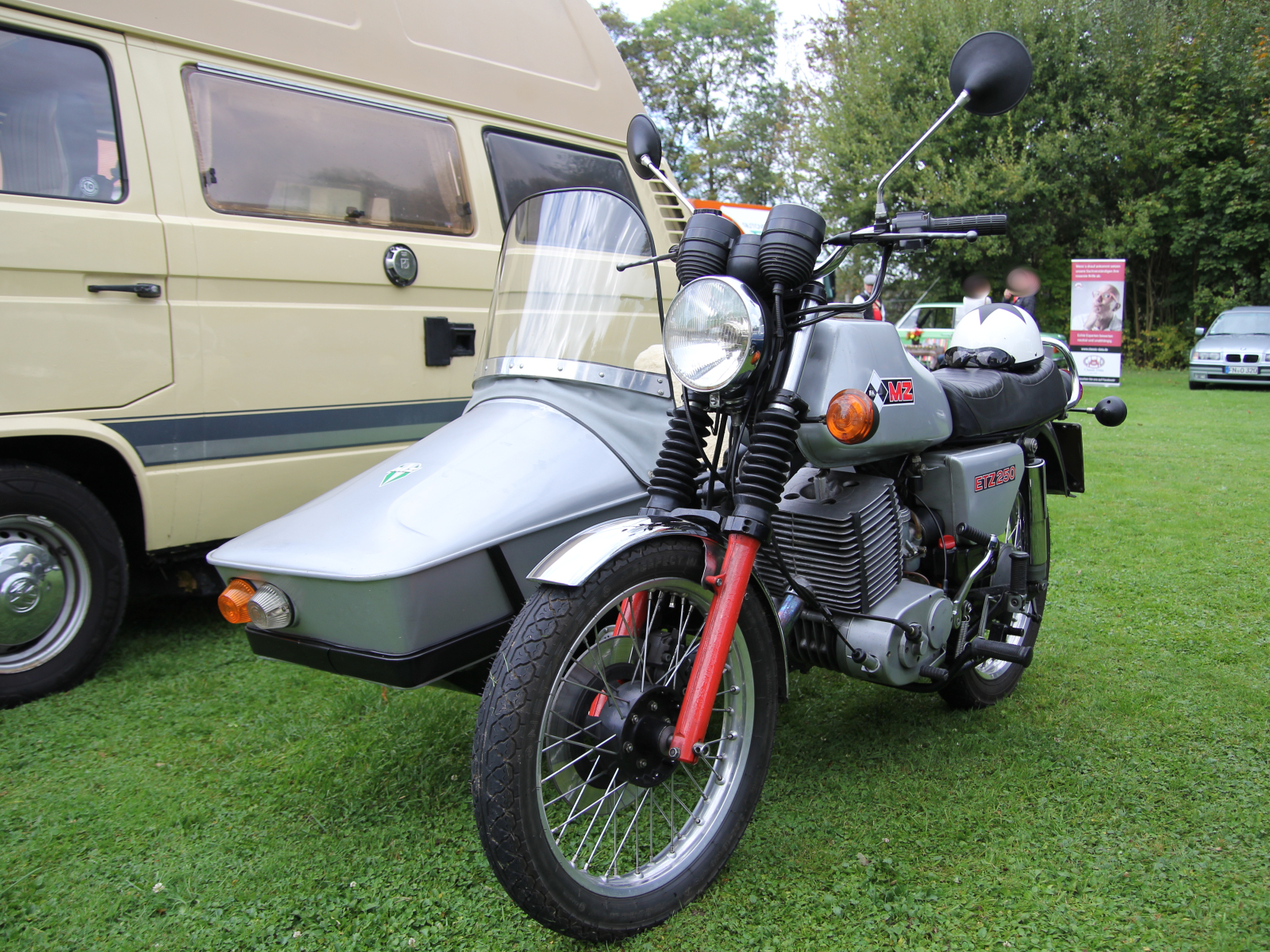 MZ mit Beiwagen