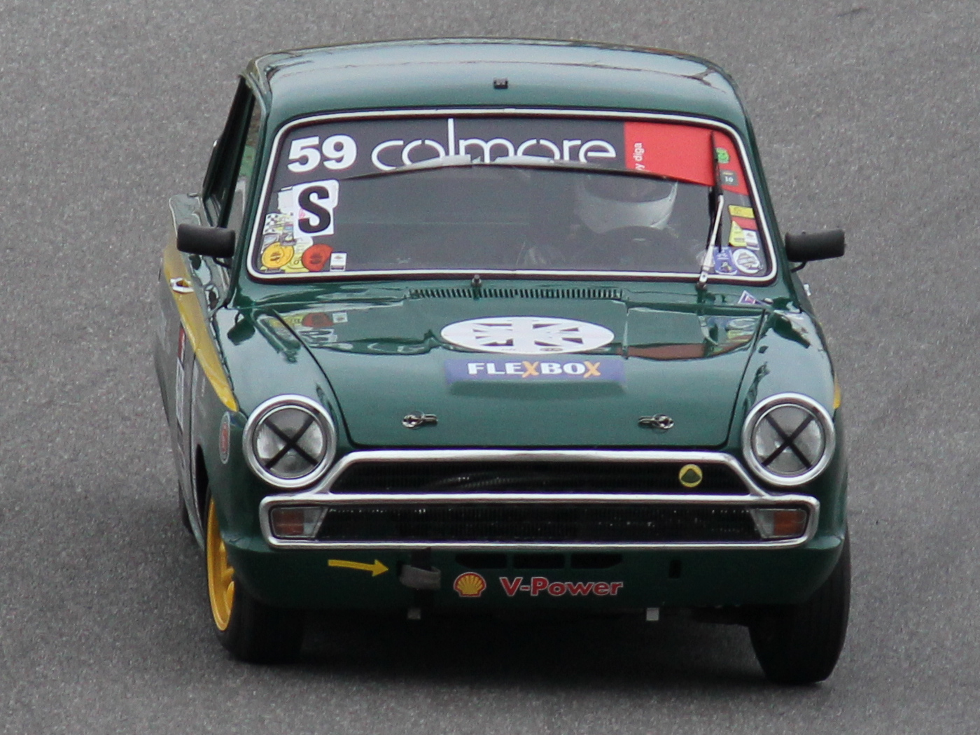 Ford Cortina