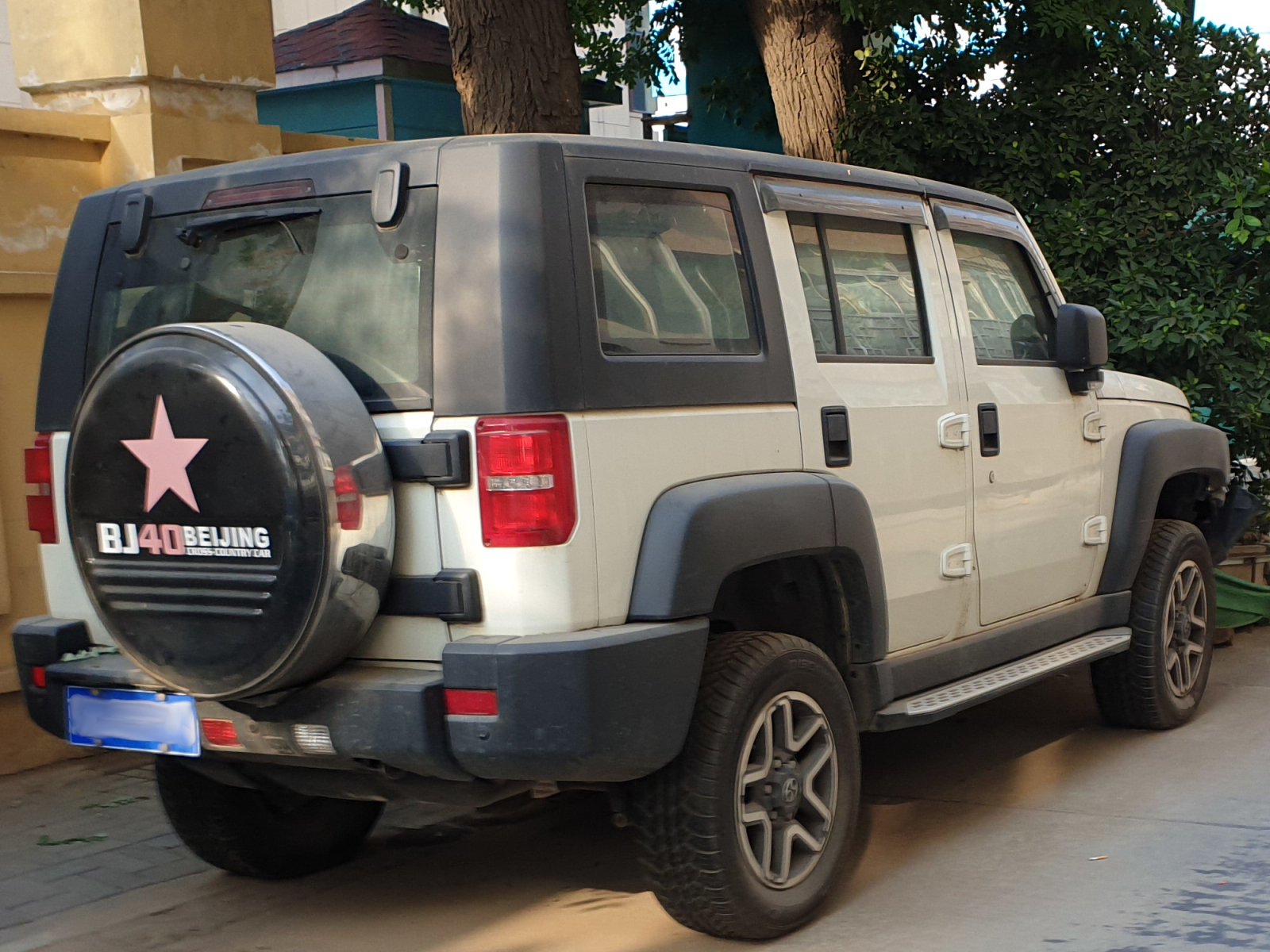 Beijing BJ 40