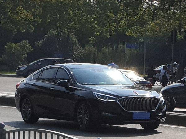Hongqi H5