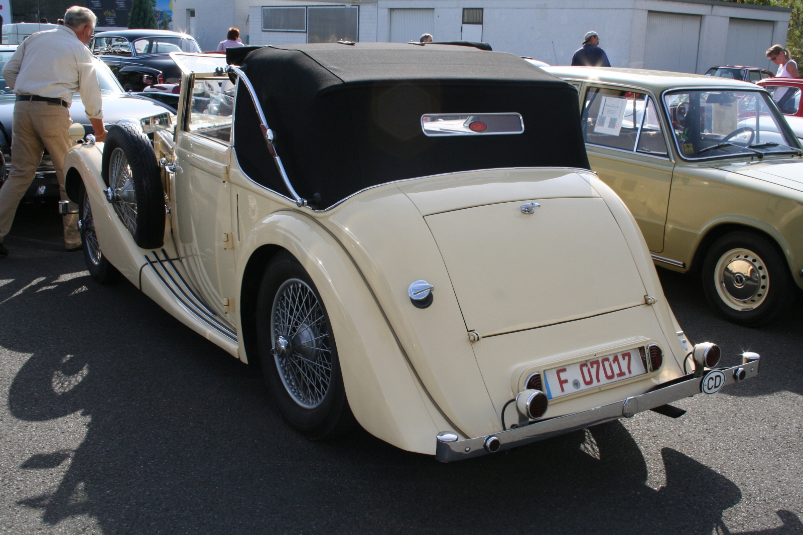 MG