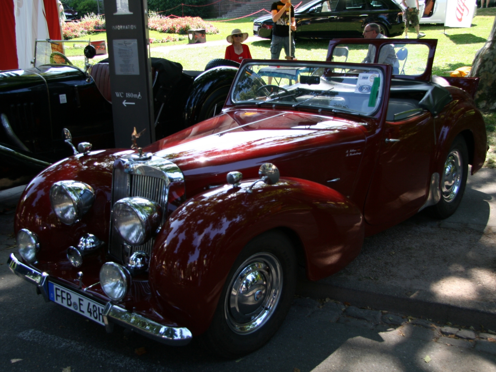 Triumph Roadster