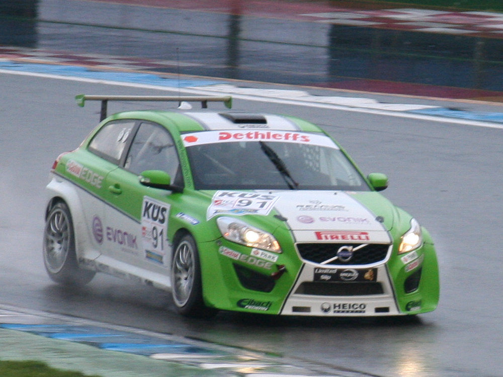 Volvo C30 T5