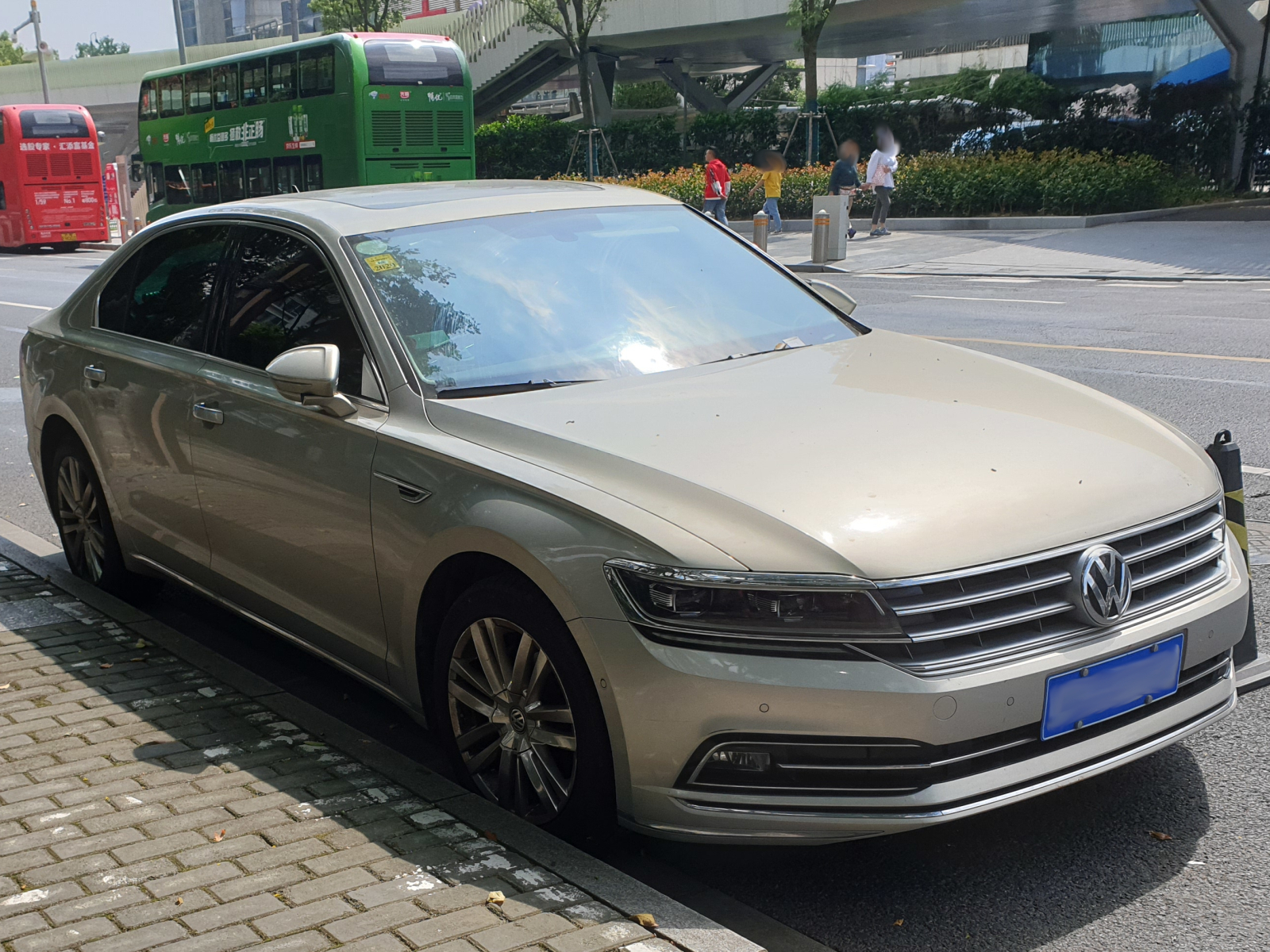 VW Phideon 380 TSI