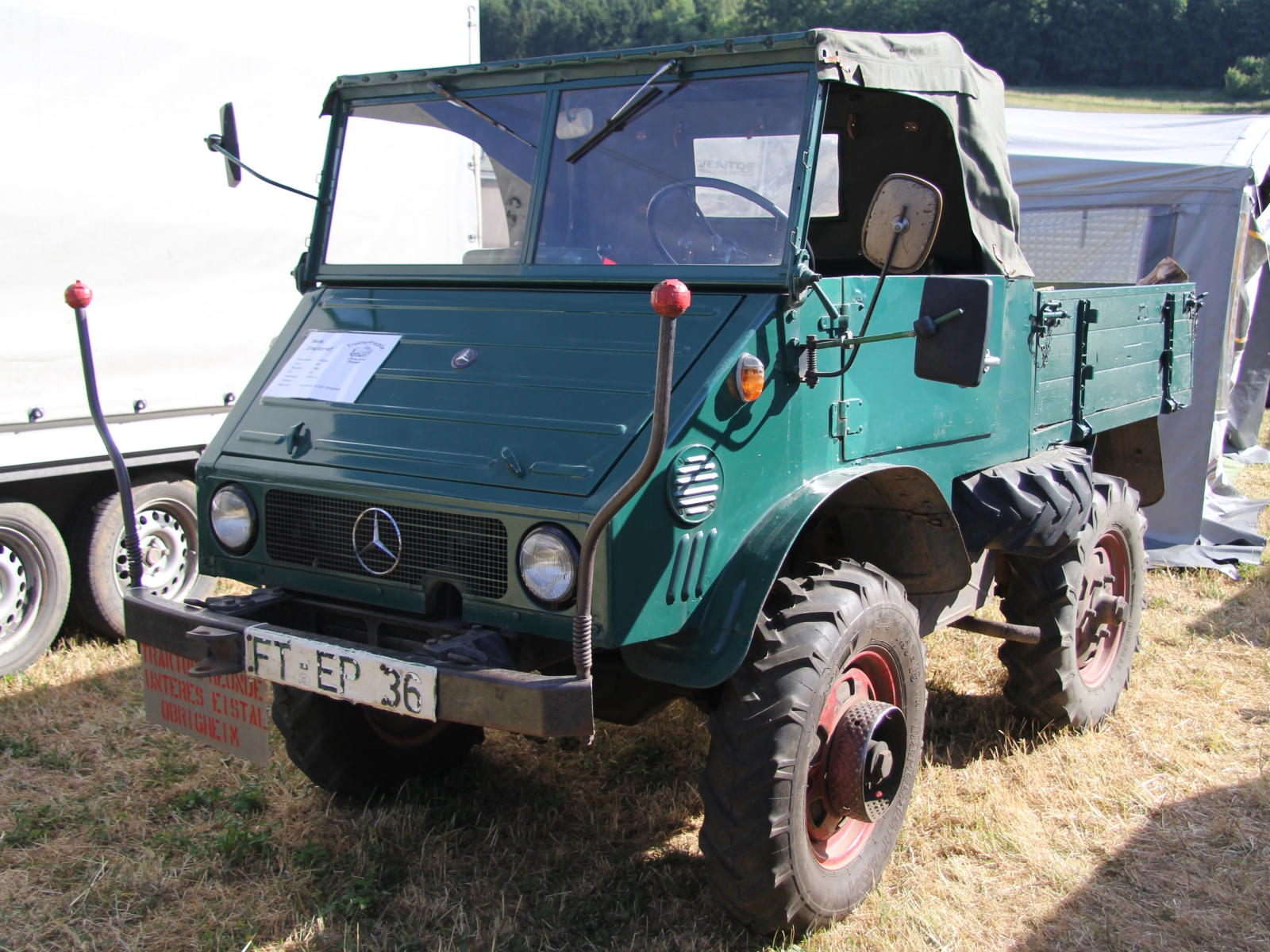 Unimog U 411 - Bildersammlung von Christof Rezbach