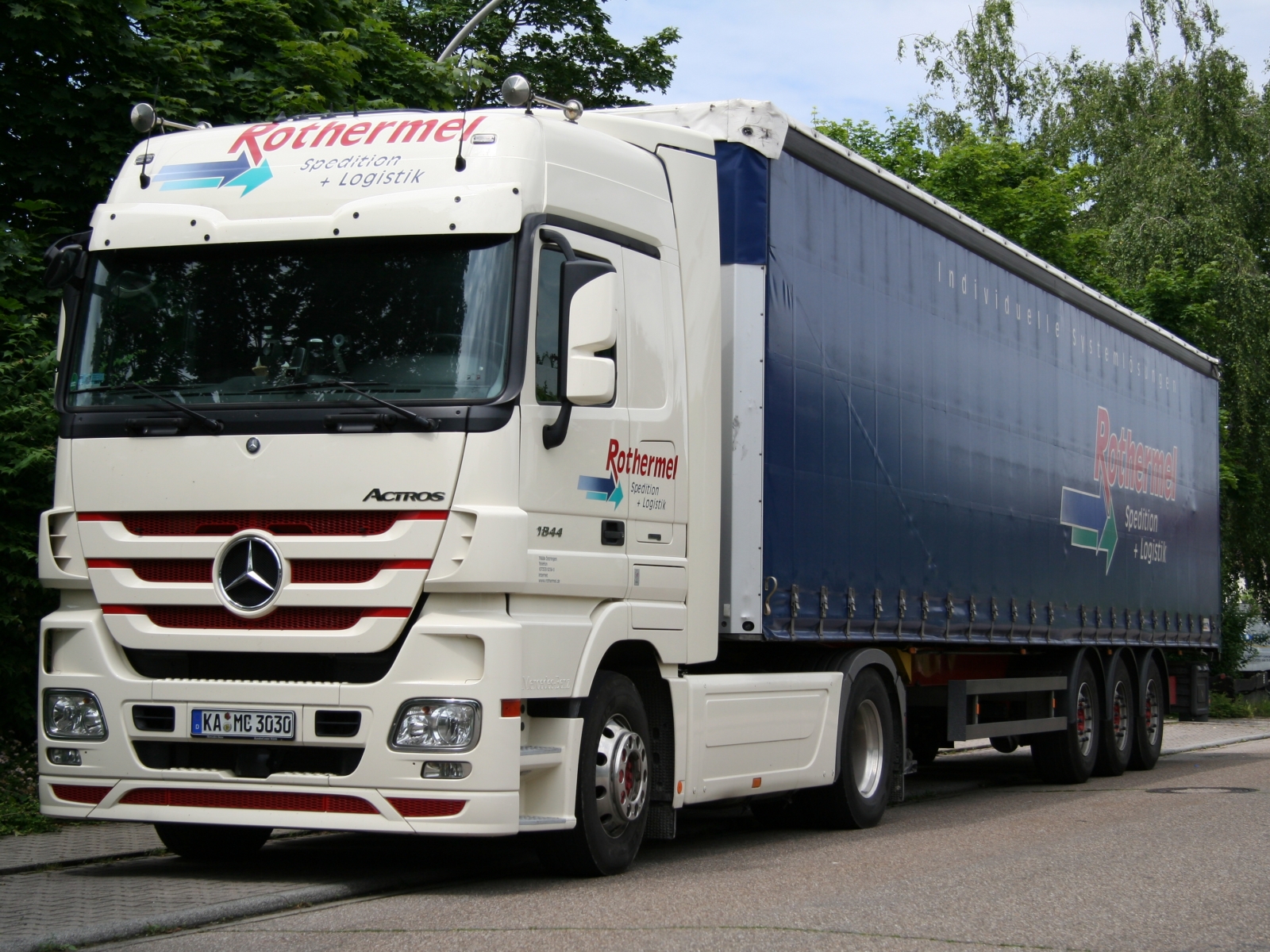 Mercedes Benz Actros 1844