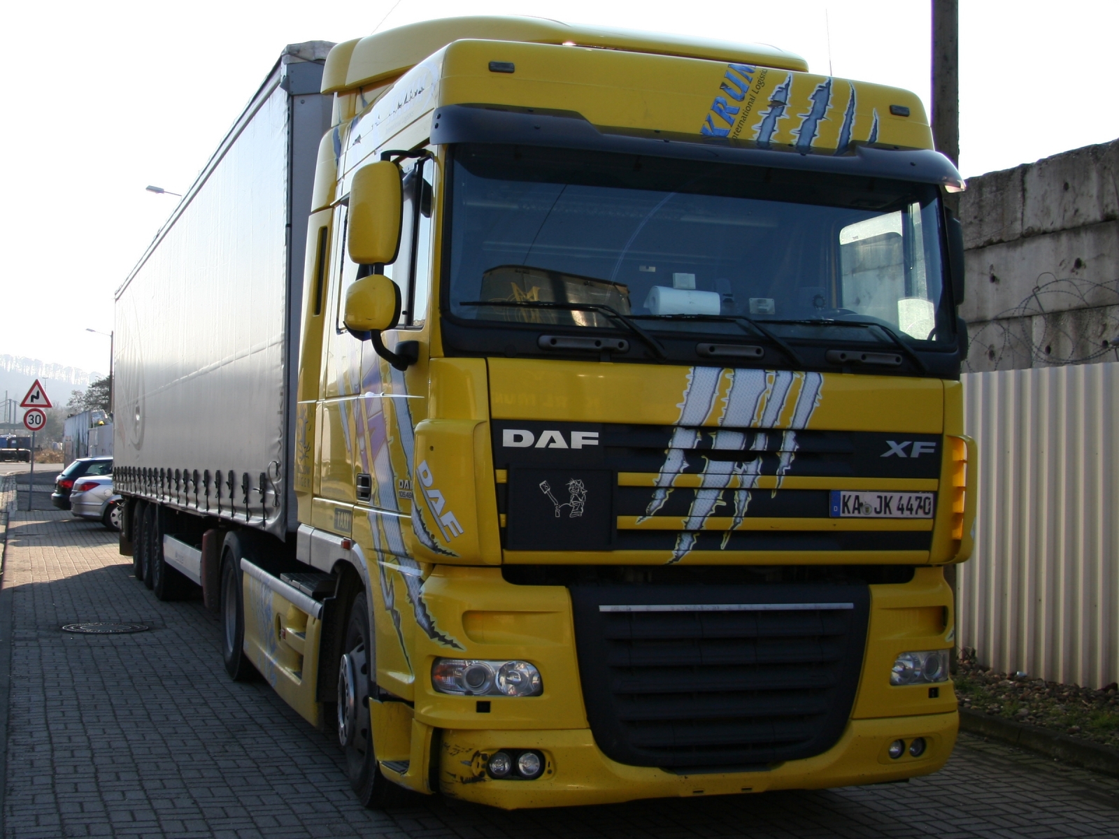 DAF XF 105.460