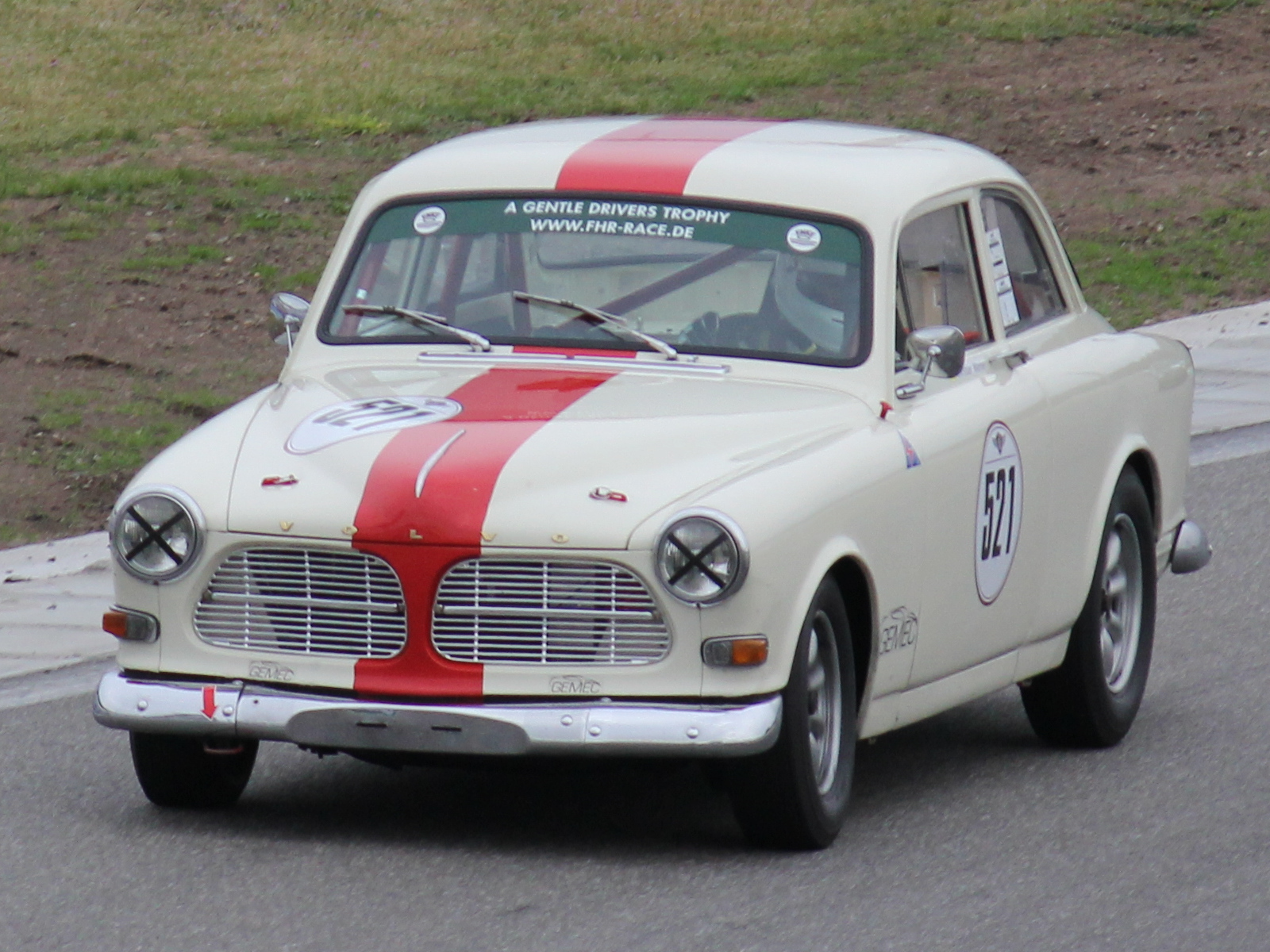 Volvo P 120