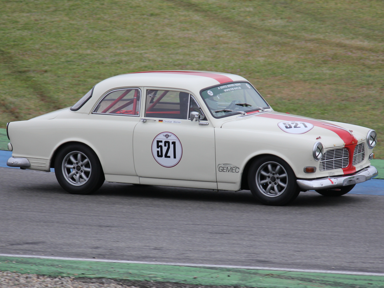 Volvo P 120