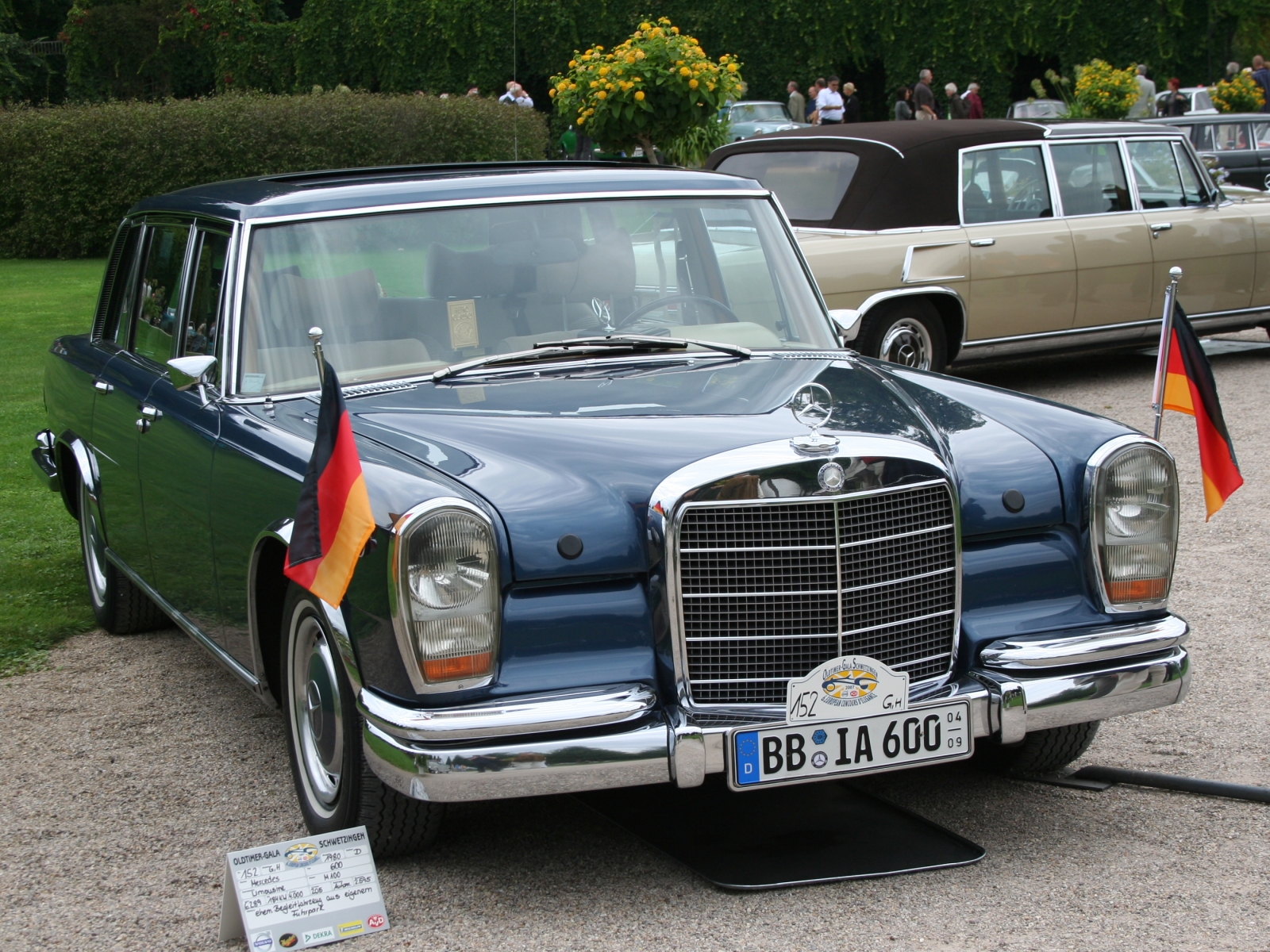 Mercedes Benz 600