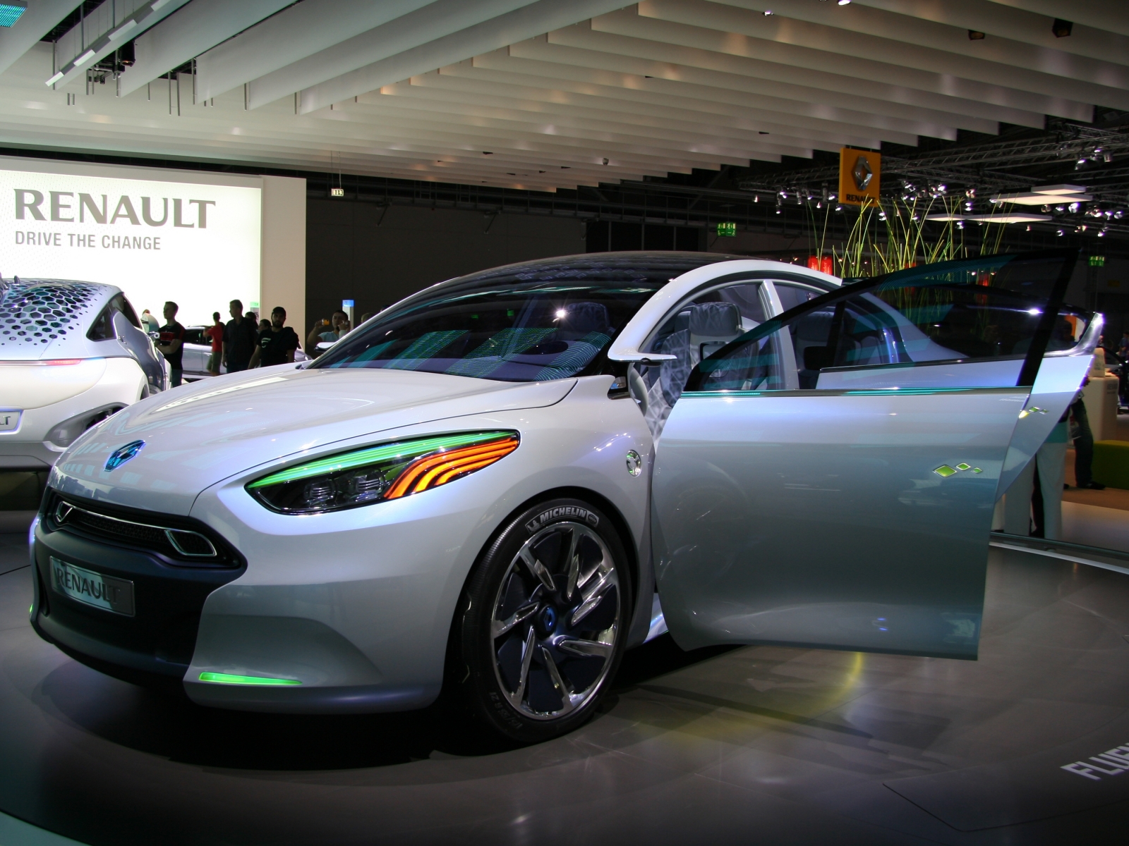 Renault Fluence Z.E. Concept