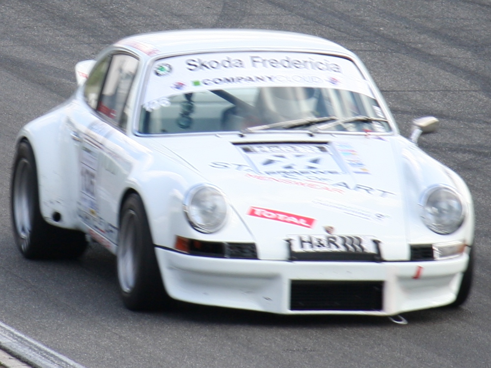 Porsche 911 RSR