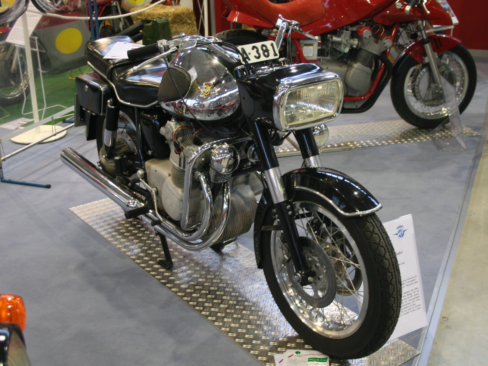 MV Augusta 600 Quattro Cilindri