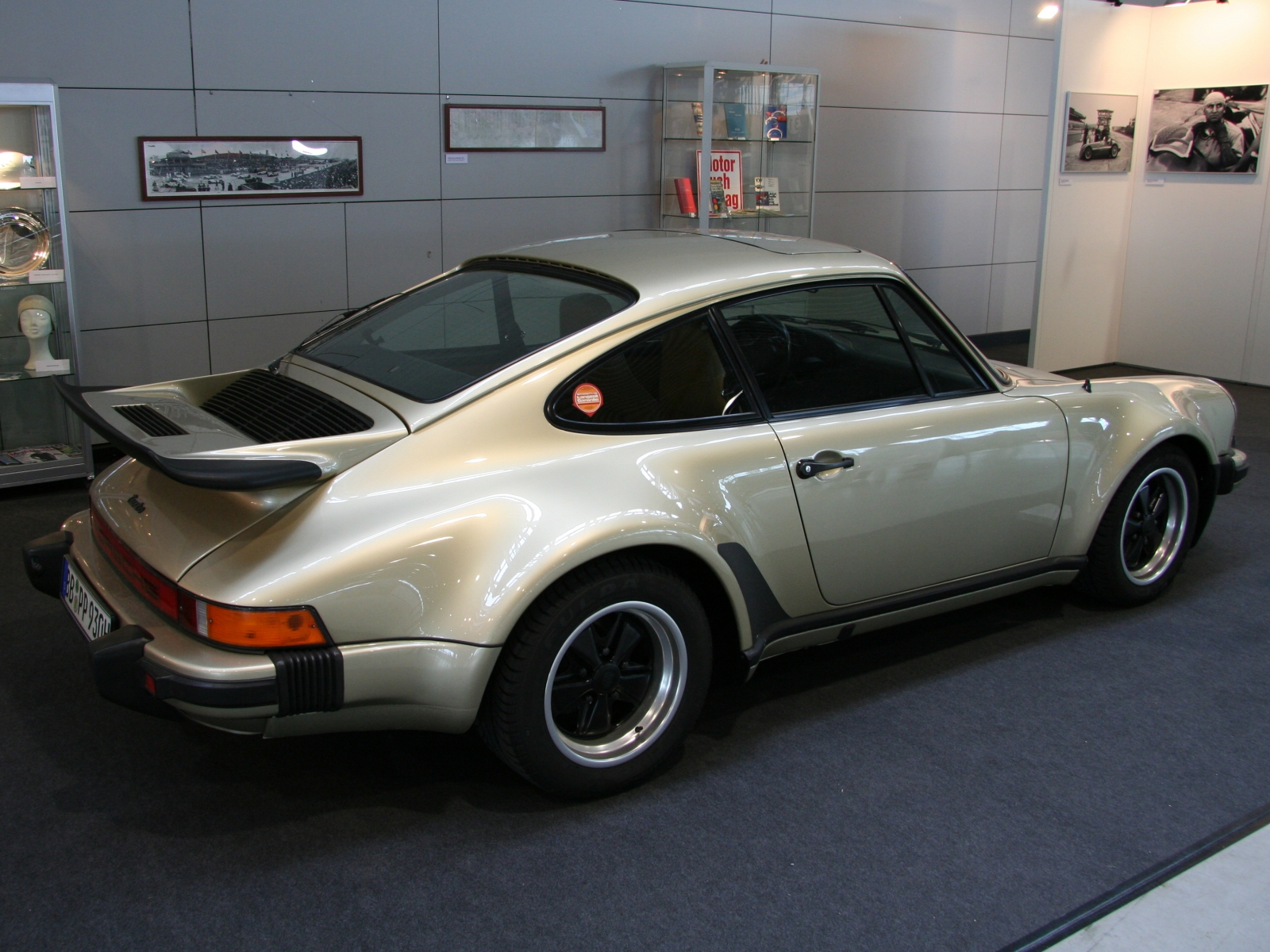 Porsche 911 (930) Turbo