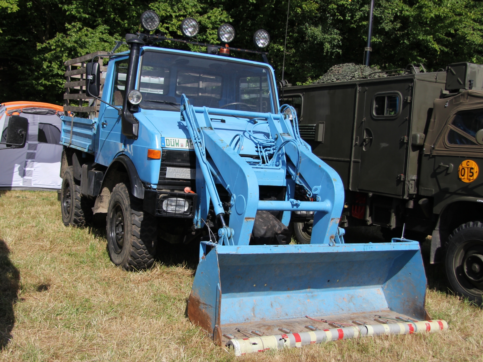 Unimog U 1200