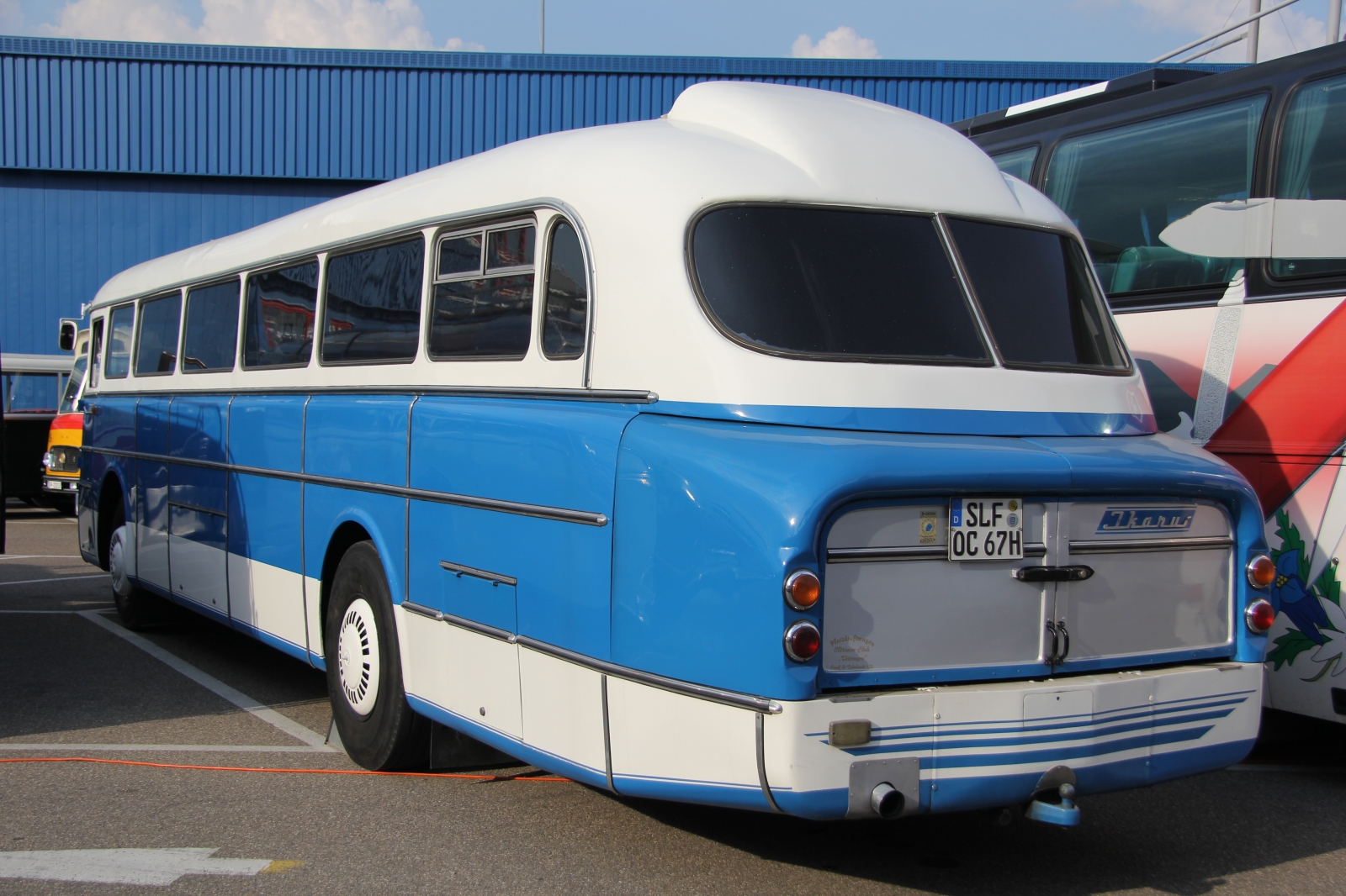 Ikarus 66