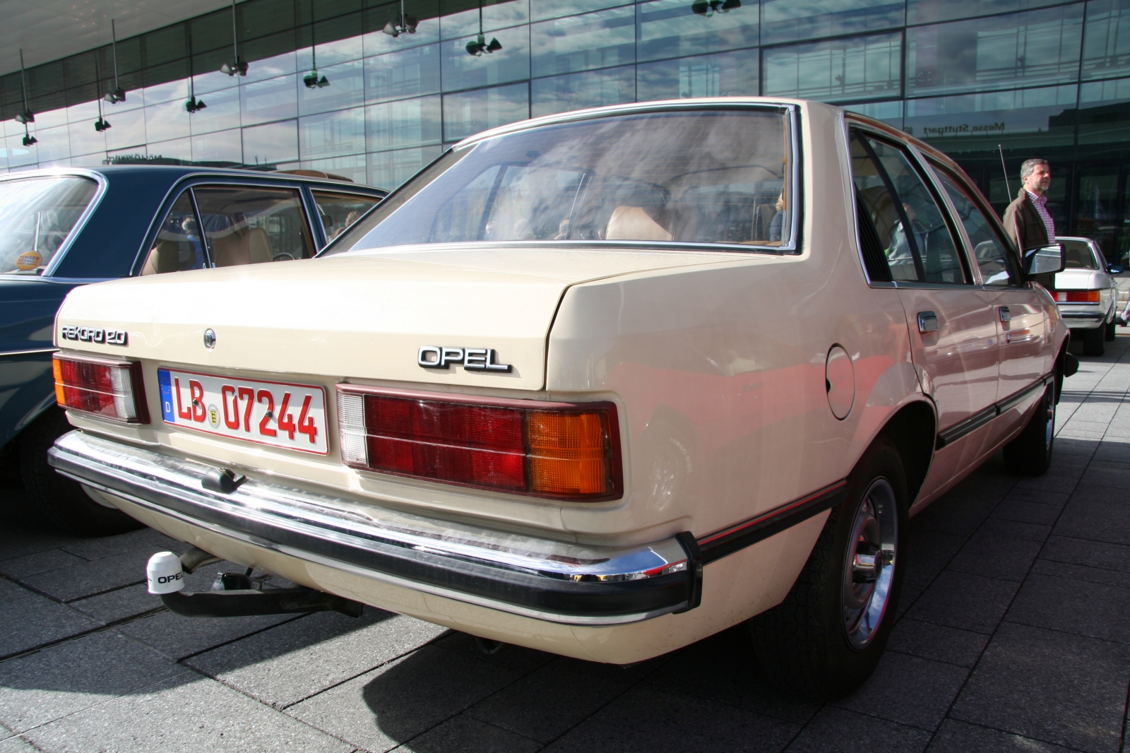 Opel Rekord E 2,0