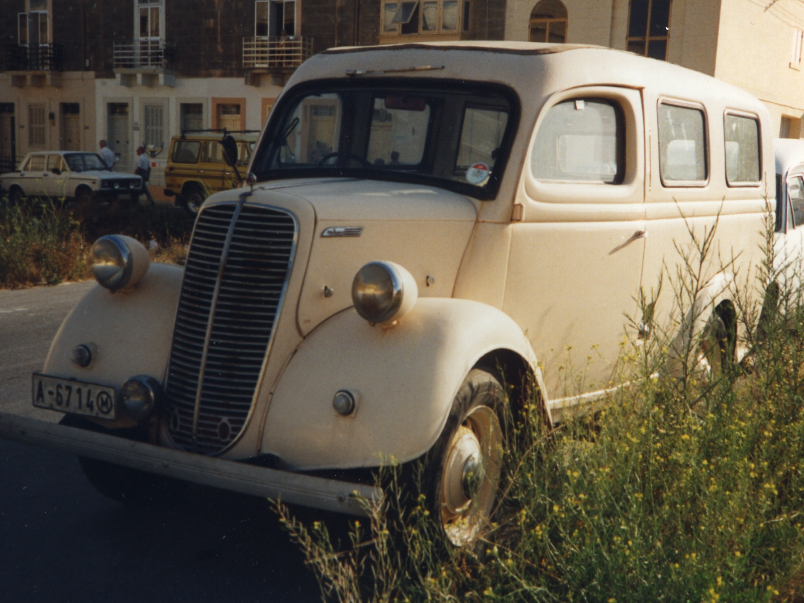 Ford Thames R83W Estate