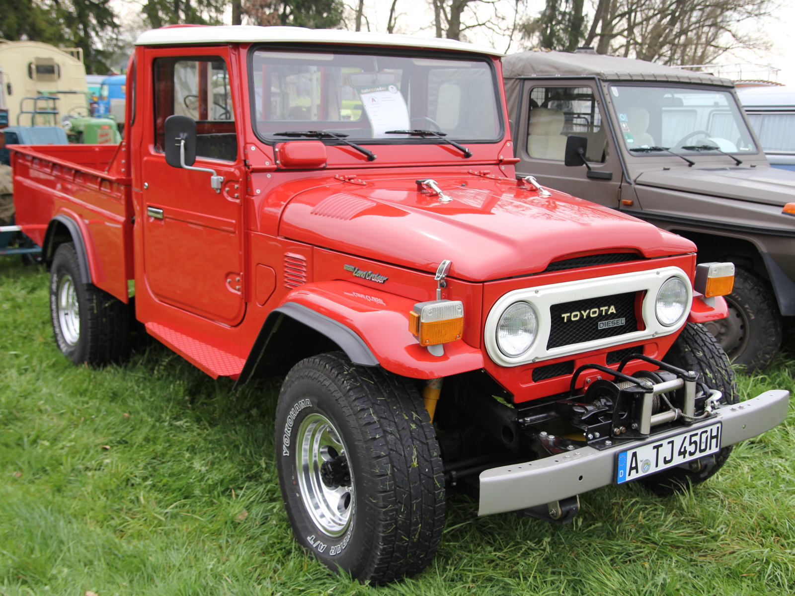 Toyota Landcruiser HJ 45