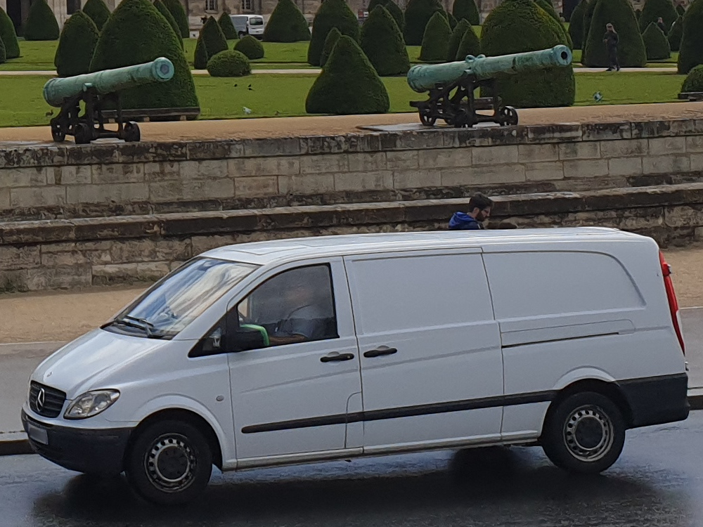 Mercedes Benz Vito