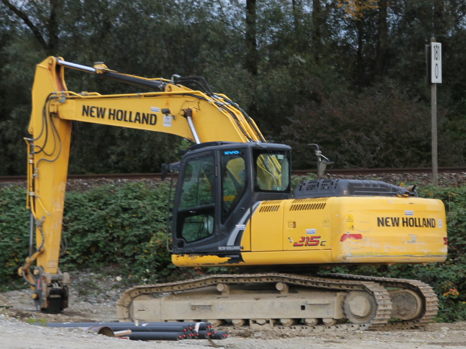 New Holland E215C