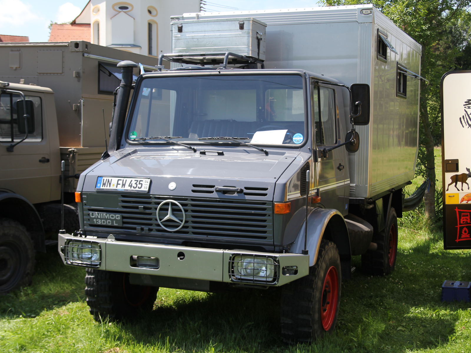 Unimog U 1300 L